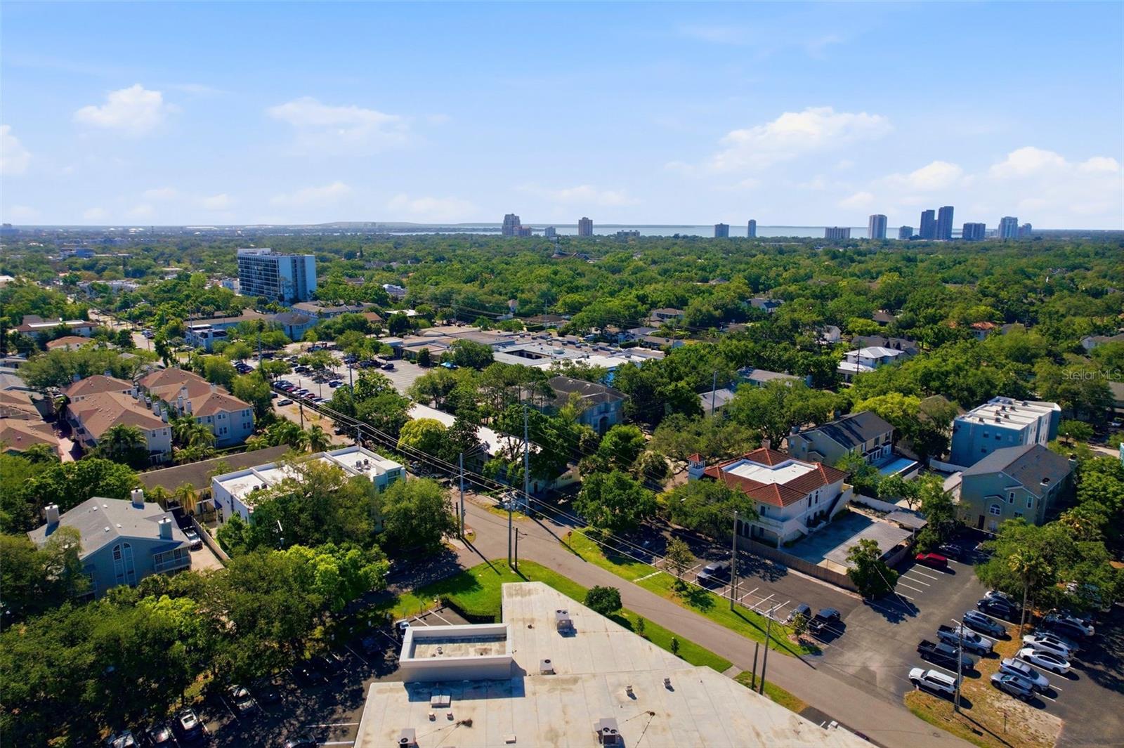 Image 30 of 36 For 606 Glen Avenue 11