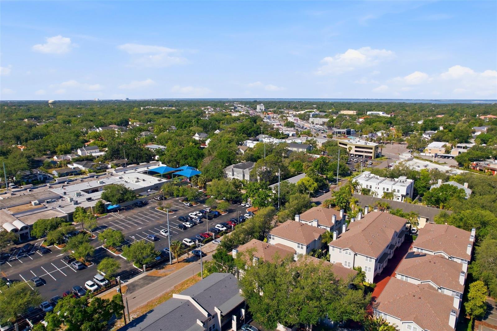 Image 32 of 36 For 606 Glen Avenue 11