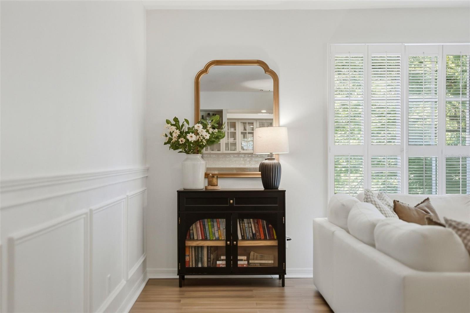 Image 5 of 36 For 606 Glen Avenue 11