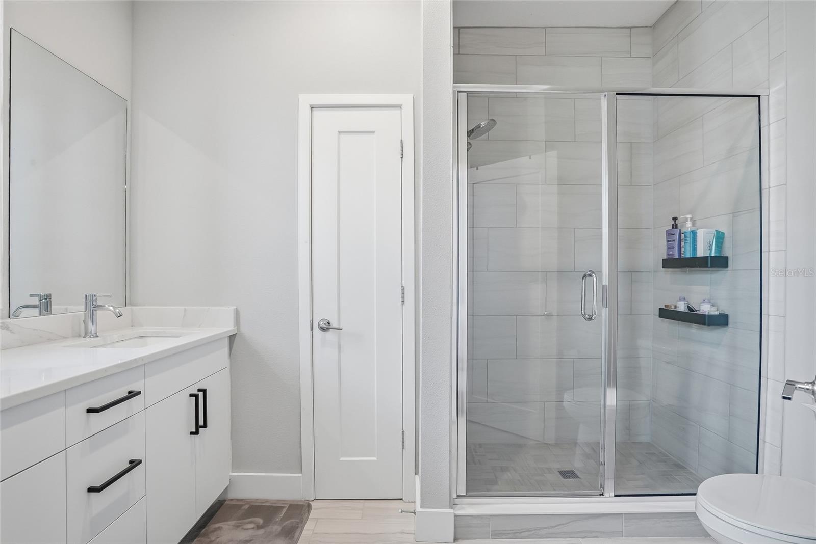 Image 18 of 34 For 4810 Mcelroy Avenue 17