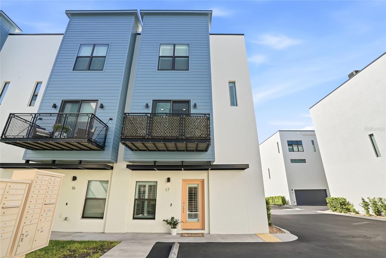 Image 25 of 34 For 4810 Mcelroy Avenue 17