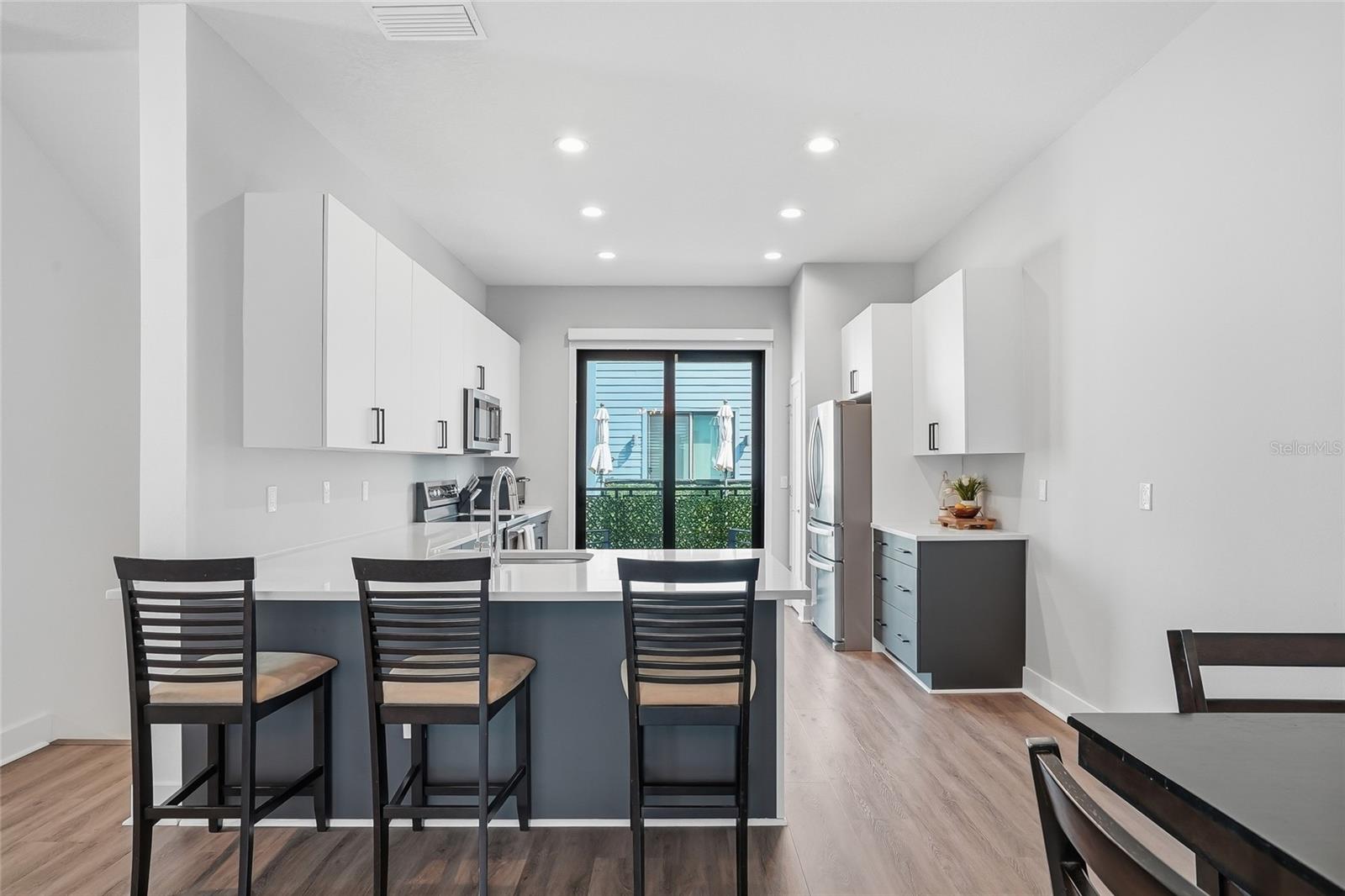 Image 4 of 34 For 4810 Mcelroy Avenue 17