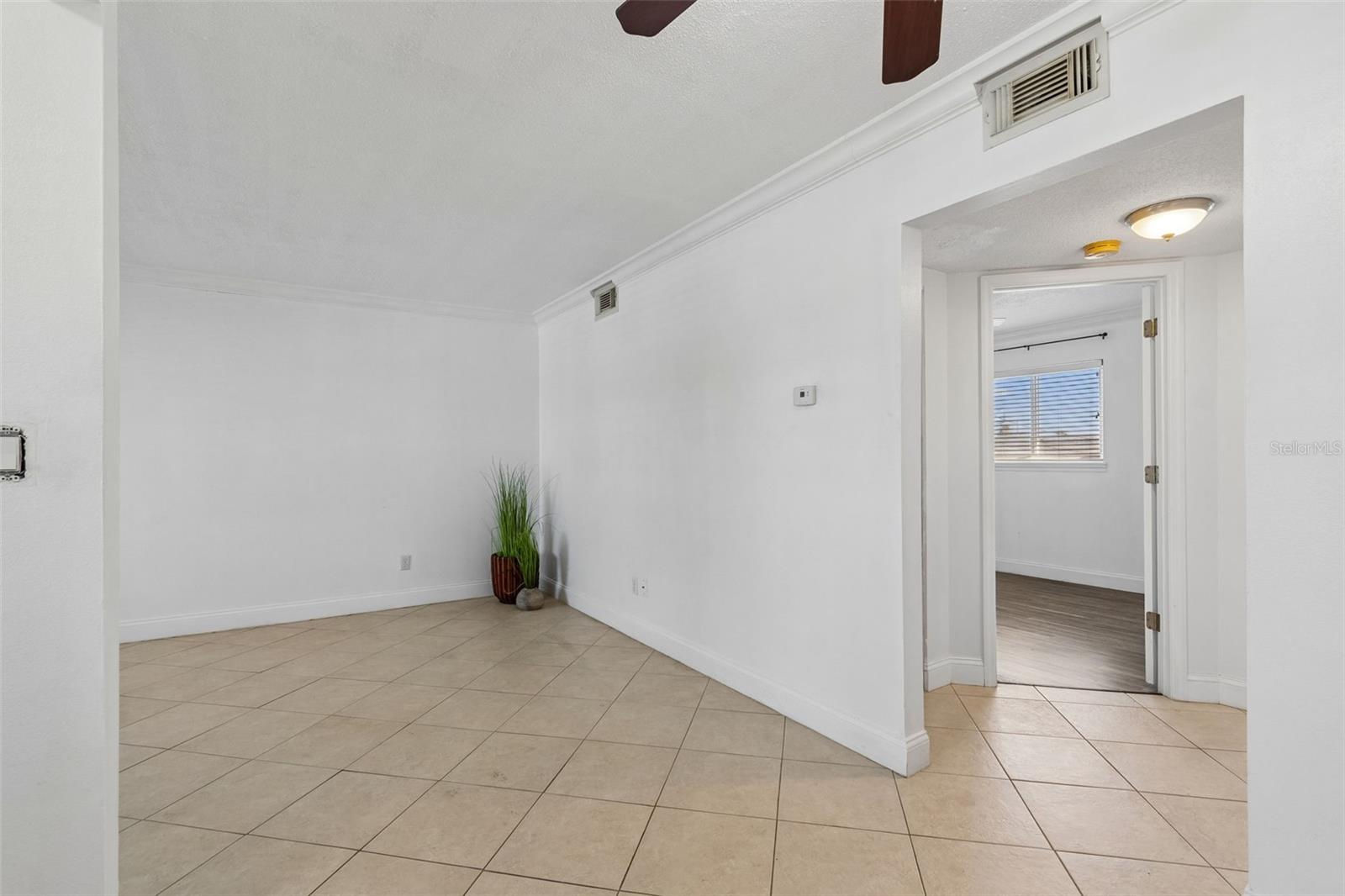 Image 15 of 53 For 525 73rd Ave  5