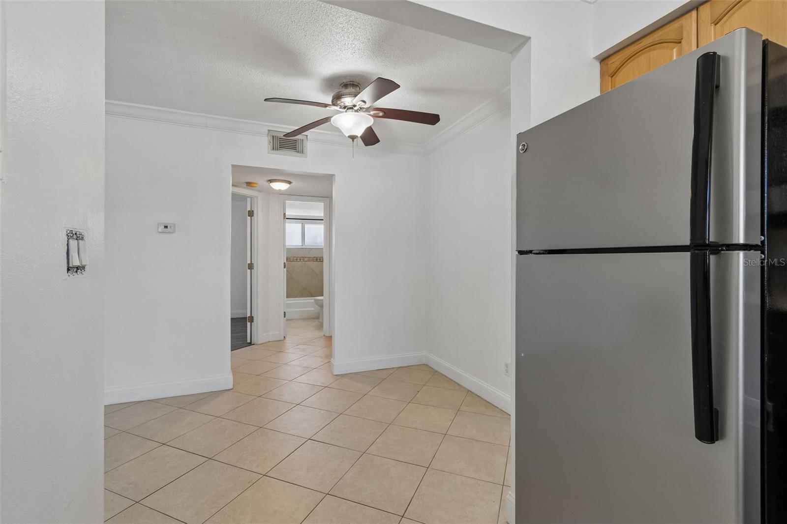 Image 20 of 53 For 525 73rd Ave  5