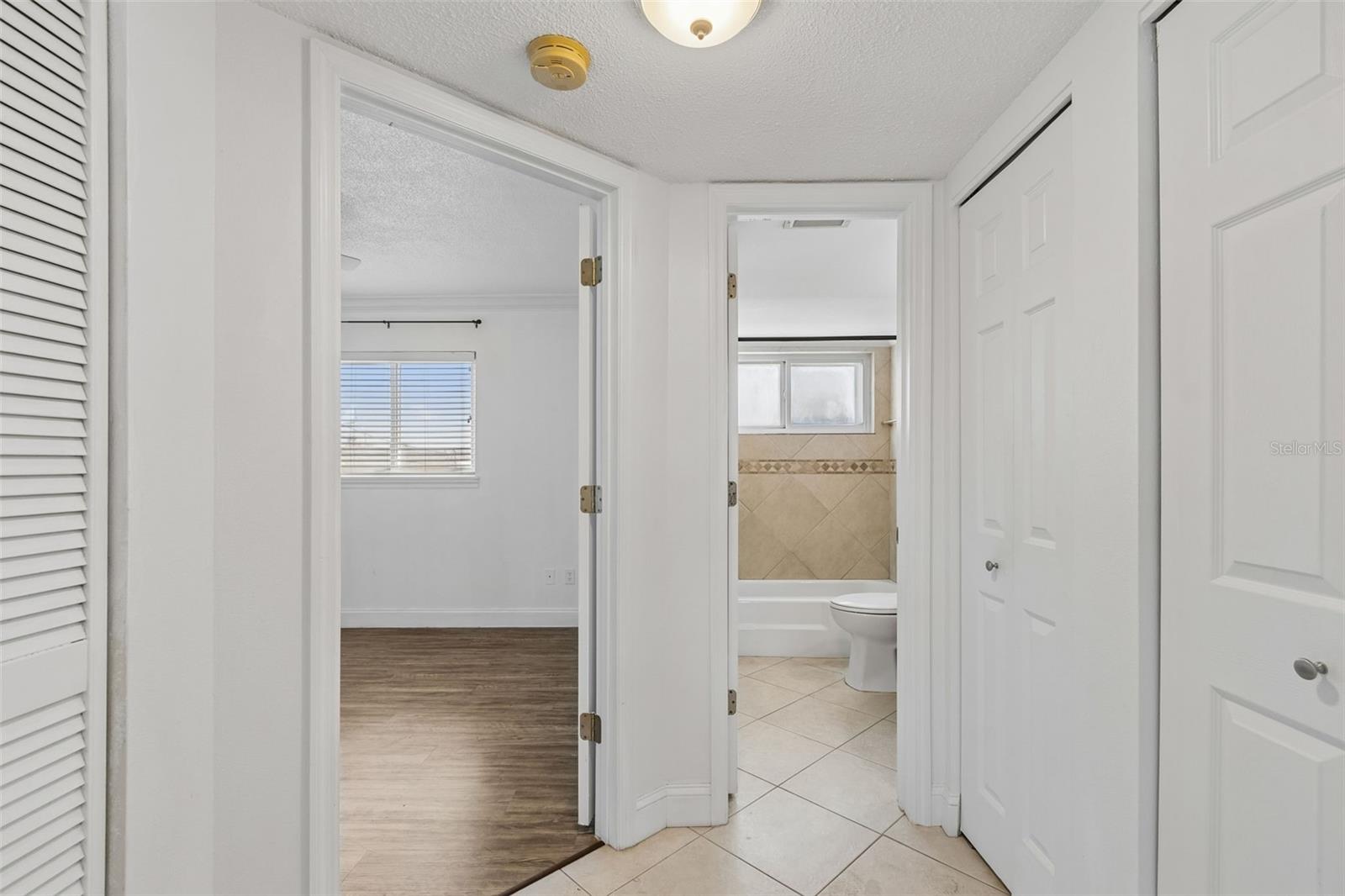 Image 22 of 53 For 525 73rd Ave  5