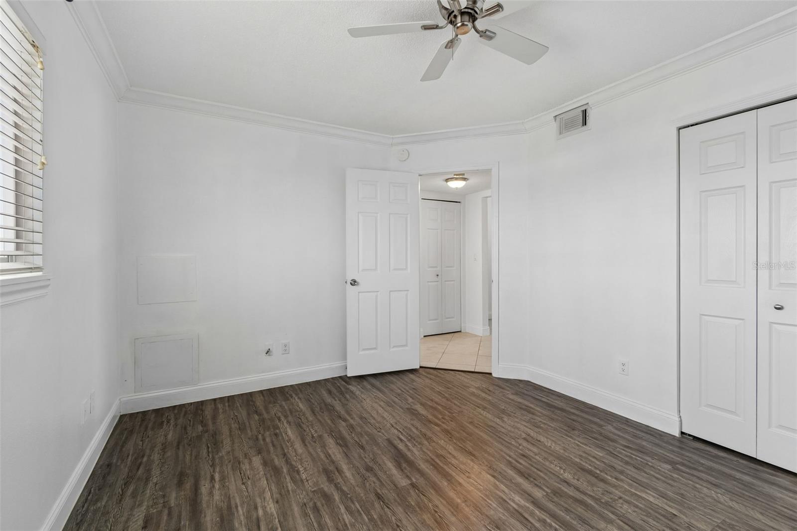 Image 25 of 53 For 525 73rd Ave  5