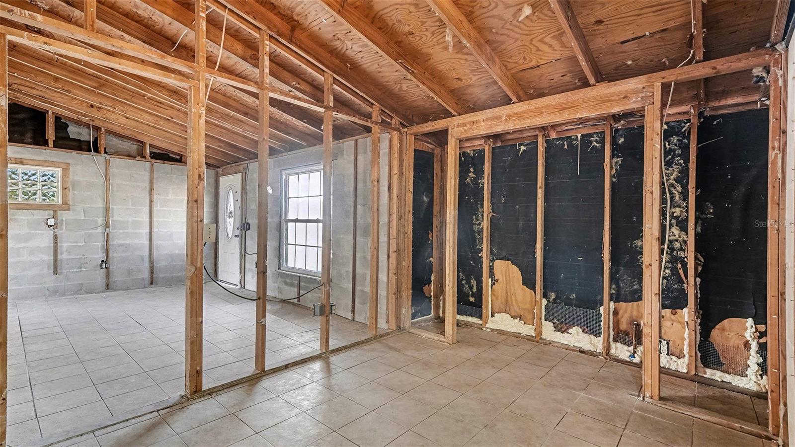 Image 11 of 27 For 3851 Sandpiper Terrace