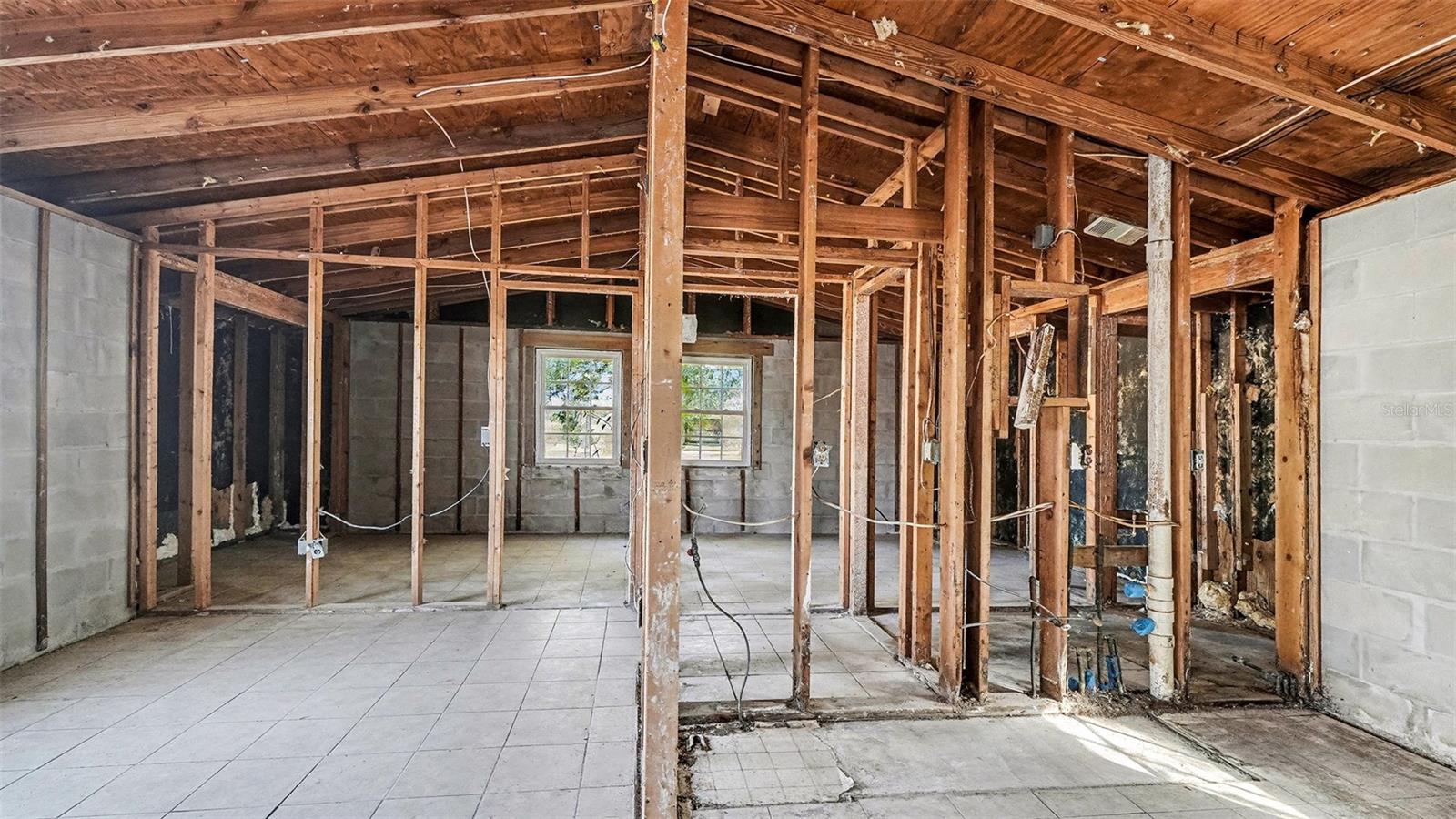 Image 16 of 27 For 3851 Sandpiper Terrace