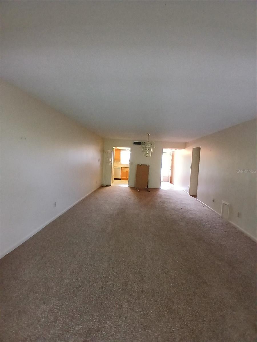 Image 7 of 17 For 5880 38th Avenue N 304