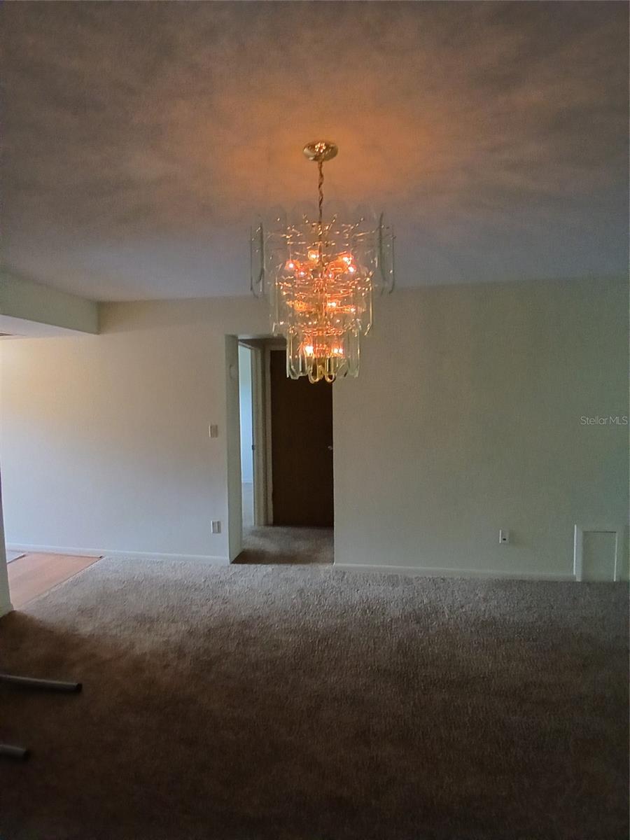 Image 8 of 17 For 5880 38th Avenue N 304