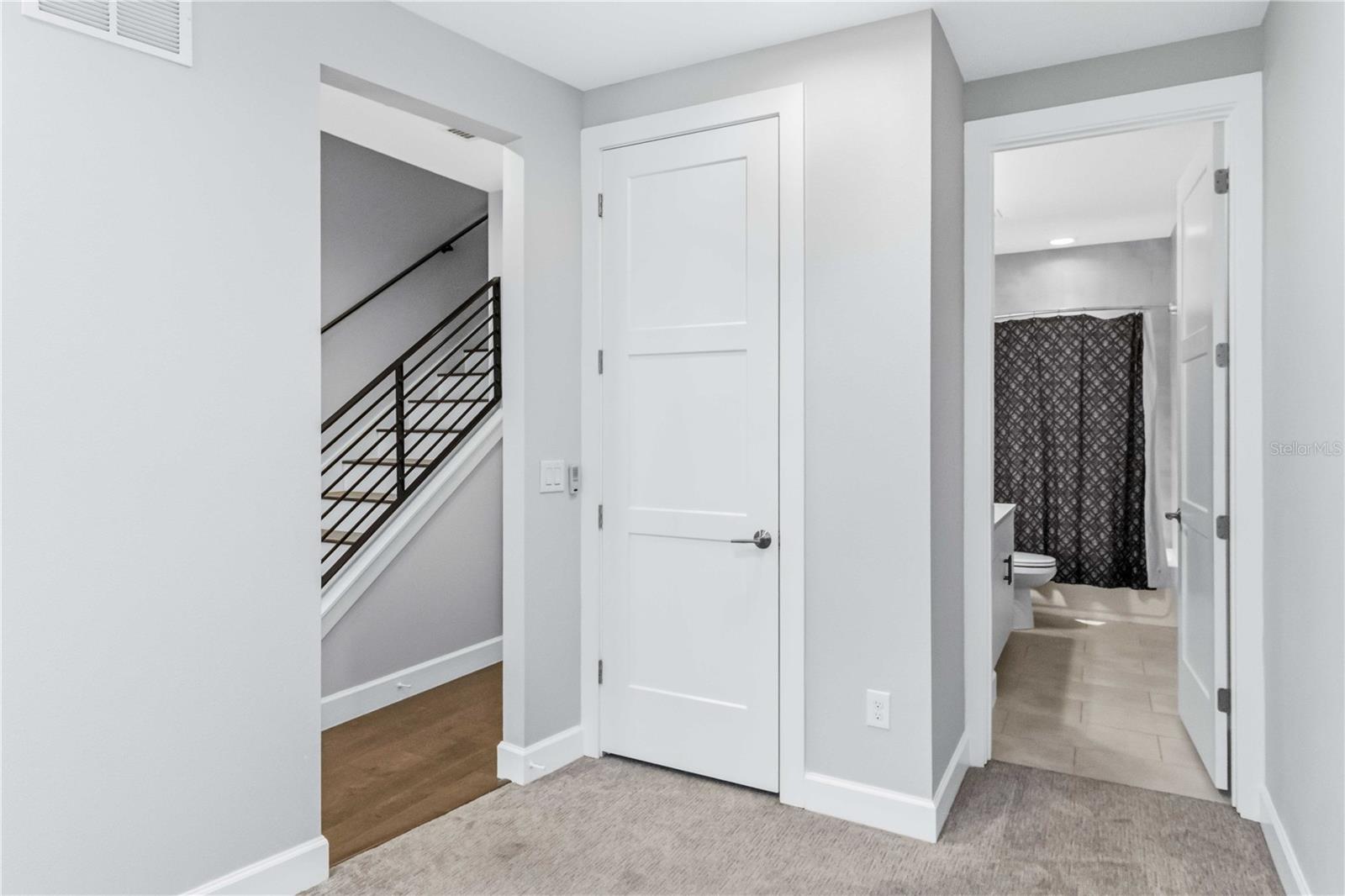 Image 17 of 36 For 1332 Gray Street 5