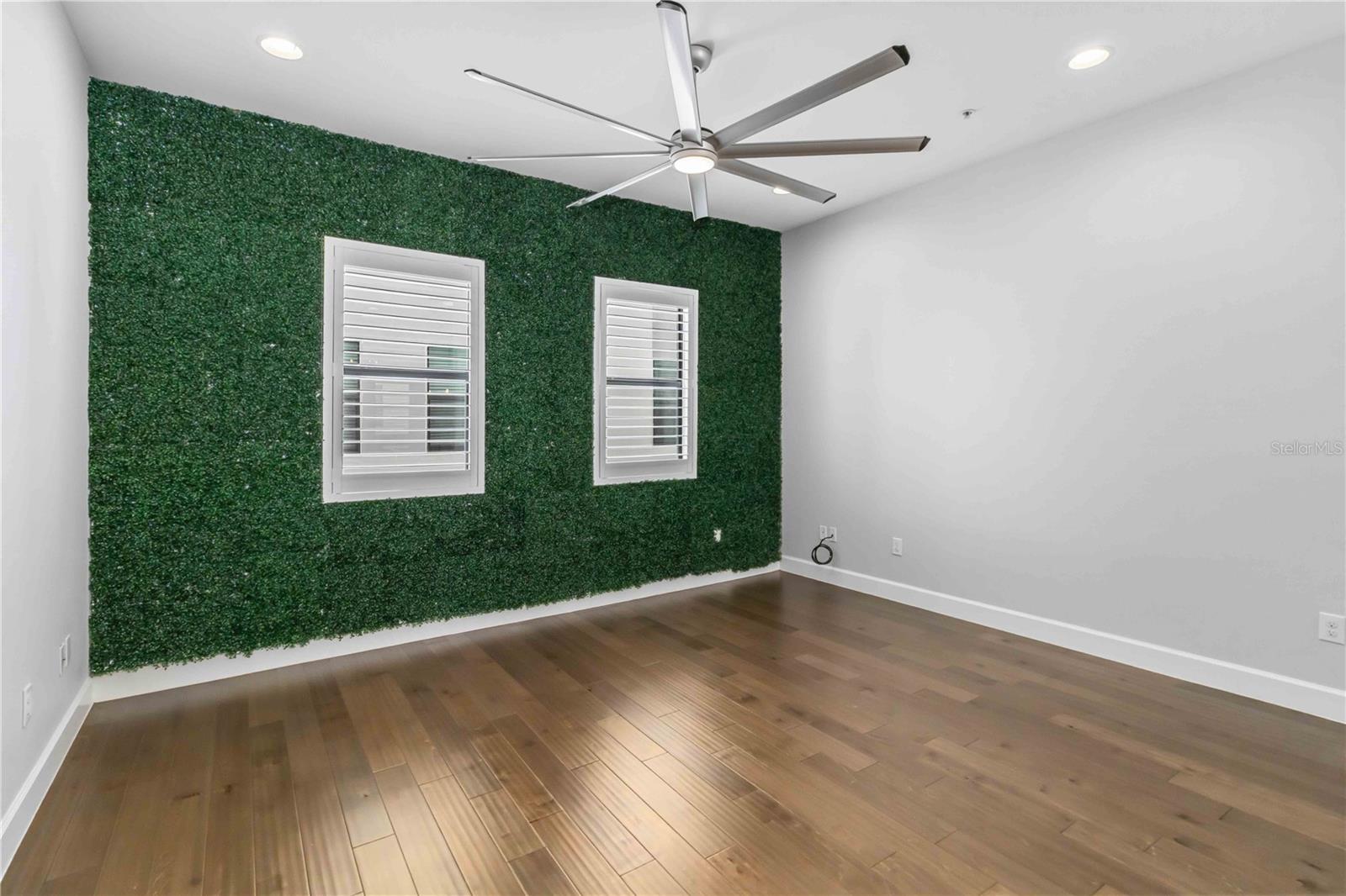 Image 3 of 36 For 1332 Gray Street 5