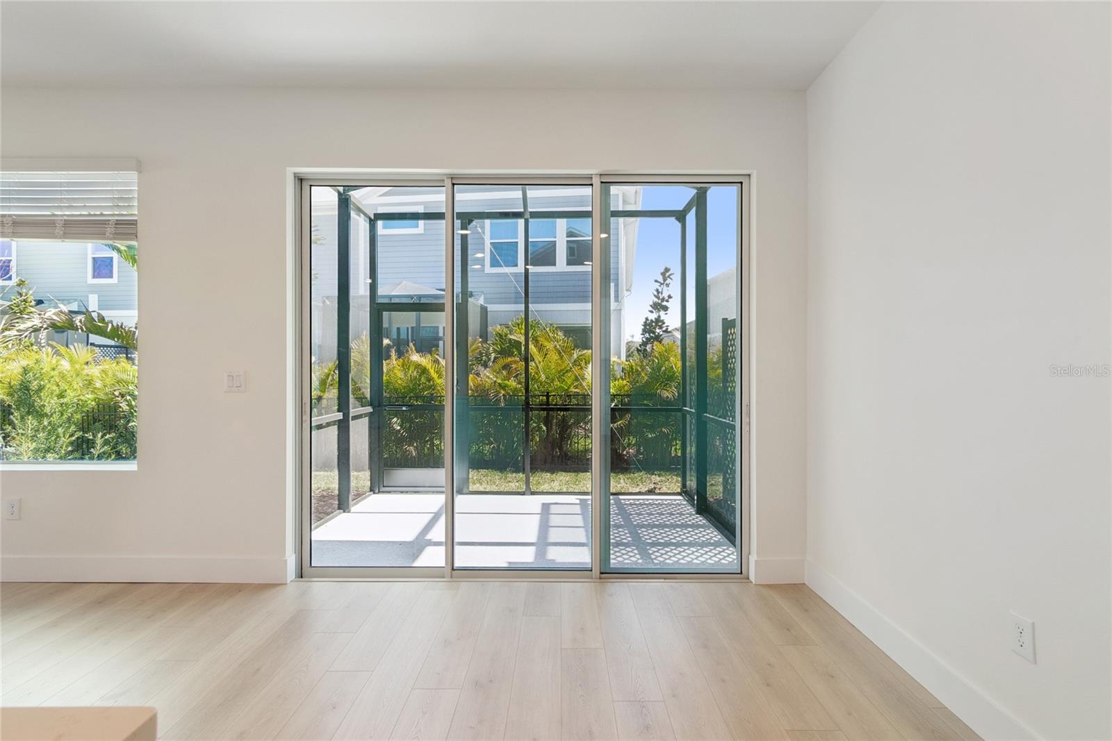 Image 14 of 43 For 10724 Oak Bend Drive