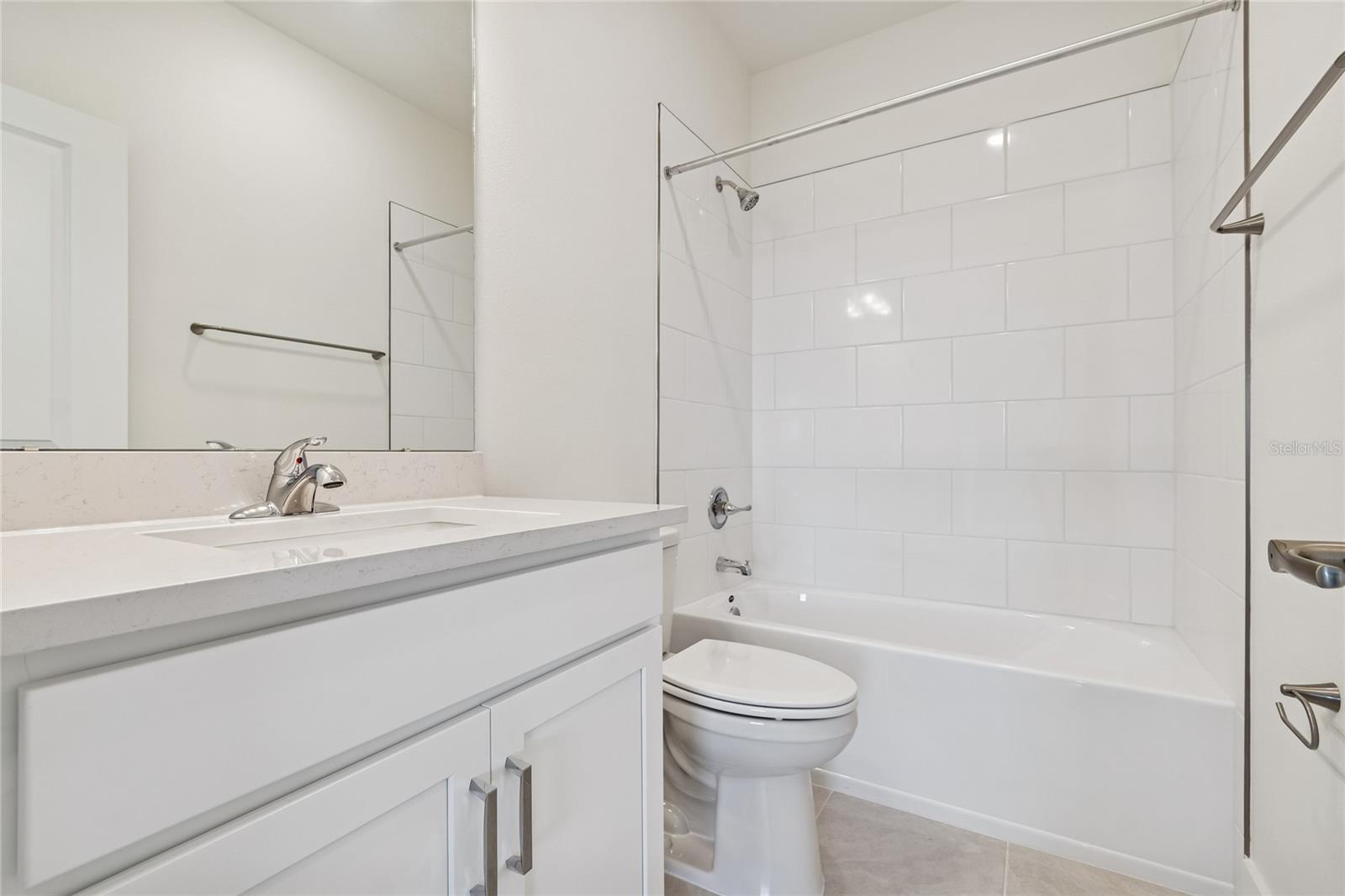 Image 29 of 43 For 10724 Oak Bend Drive