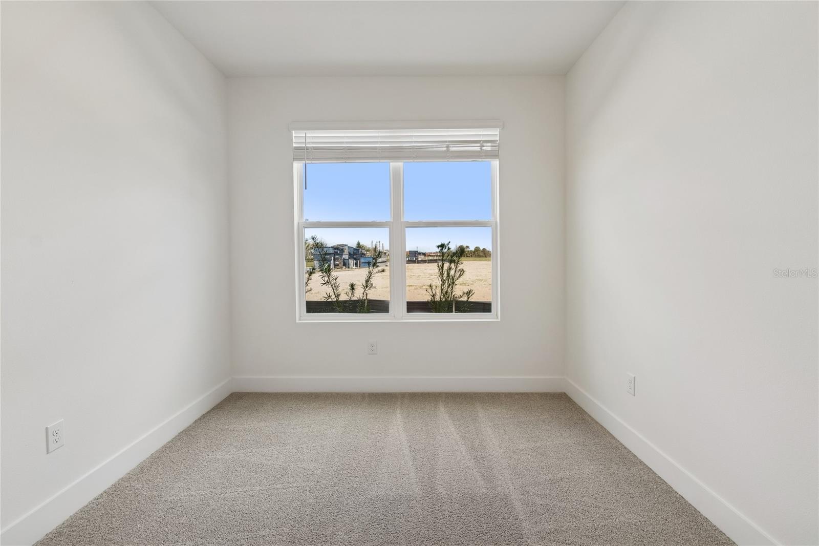 Image 33 of 43 For 10724 Oak Bend Drive