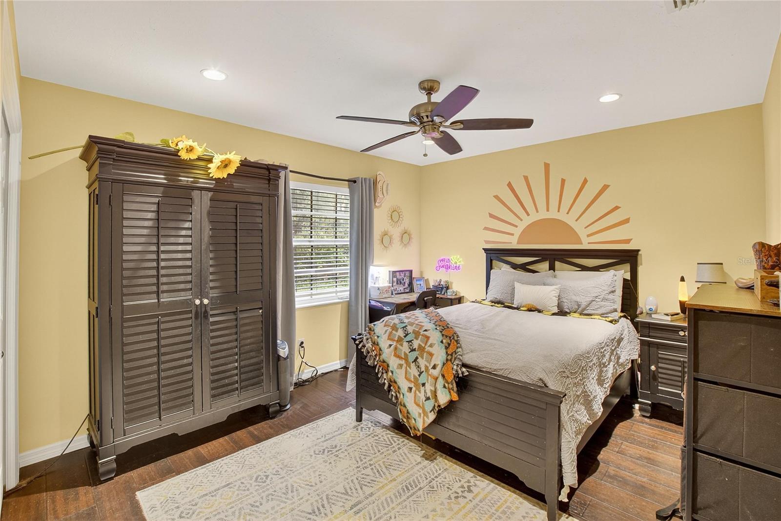 Listing photo id 13 for 3309 Timberlee Road