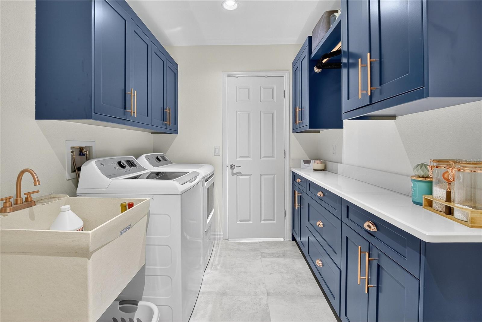 Listing photo id 23 for 3309 Timberlee Road