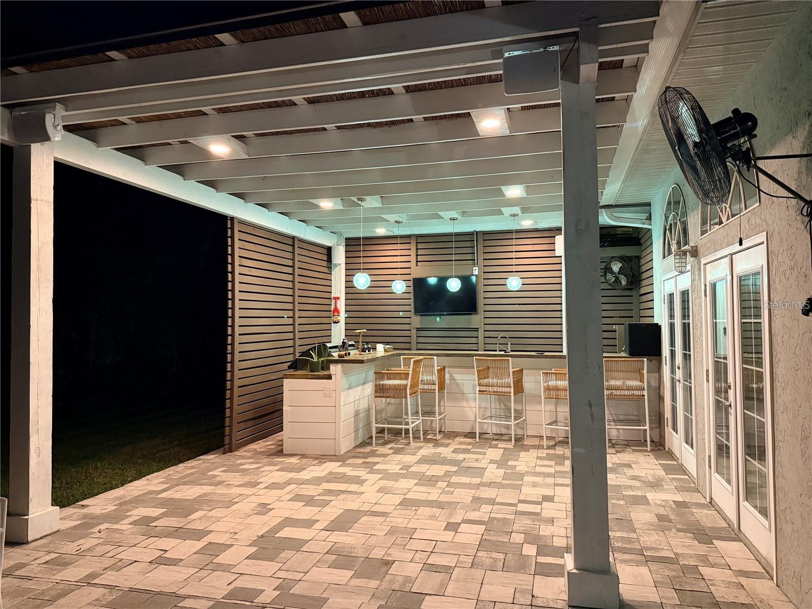 Listing photo id 38 for 3309 Timberlee Road