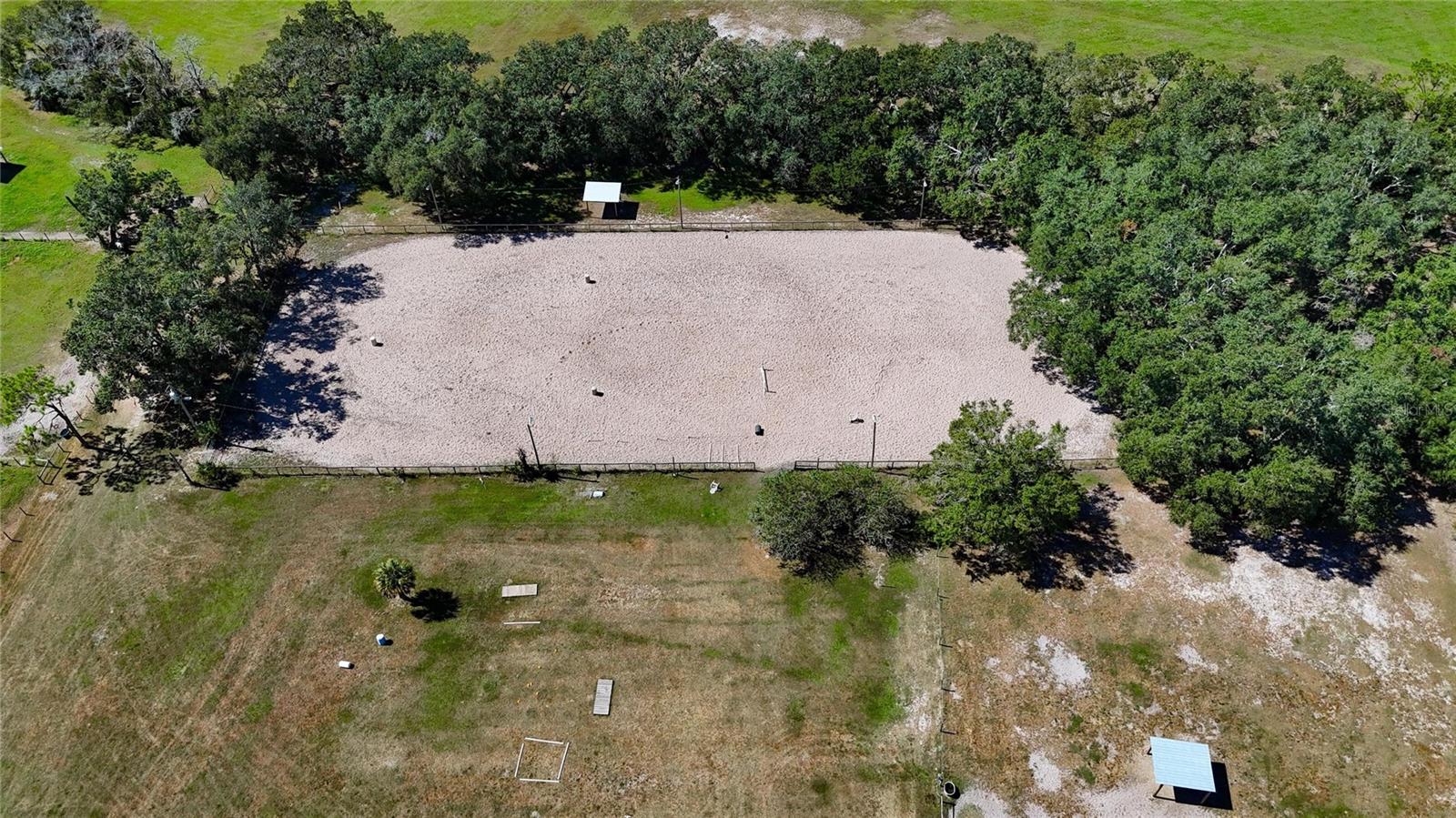 Listing photo id 53 for 3309 Timberlee Road