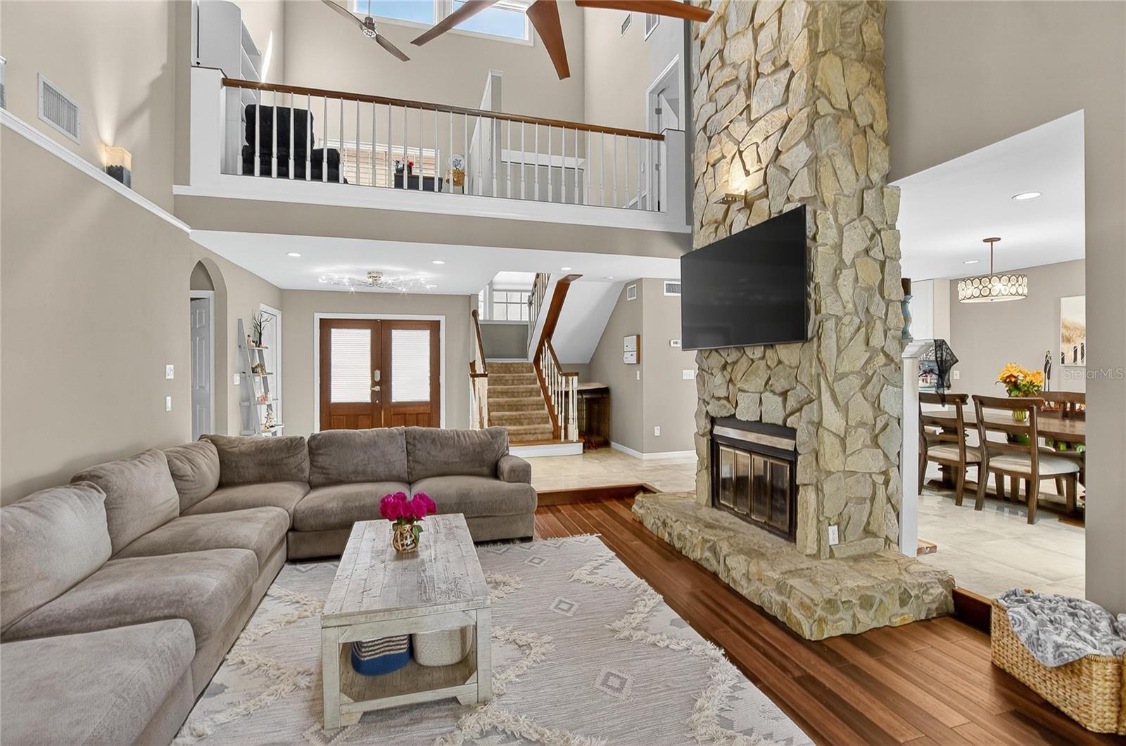 Listing photo id 5 for 3309 Timberlee Road