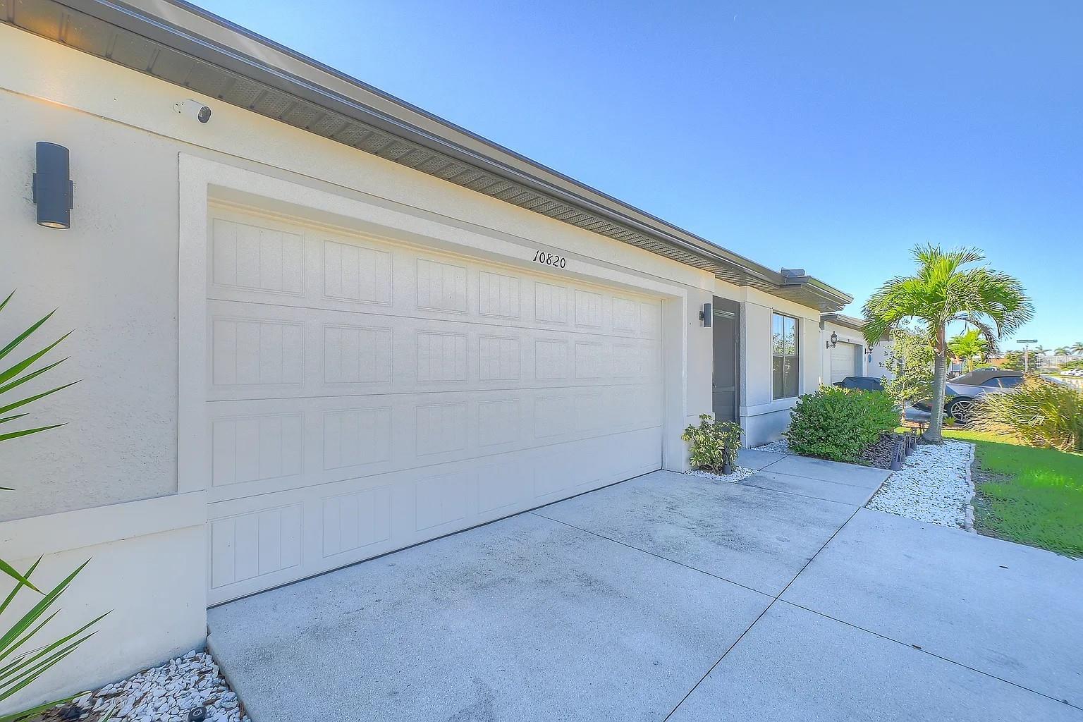 Image 4 of 30 For 10820 Marlberry Way