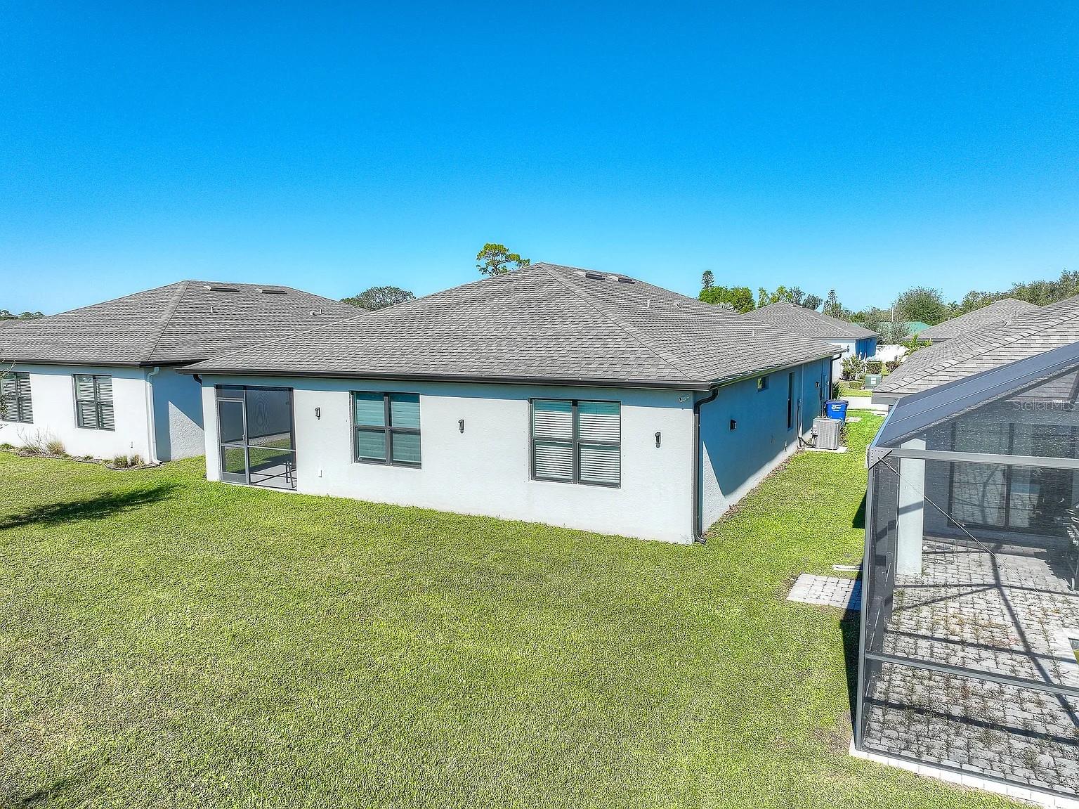 Image 7 of 30 For 10820 Marlberry Way