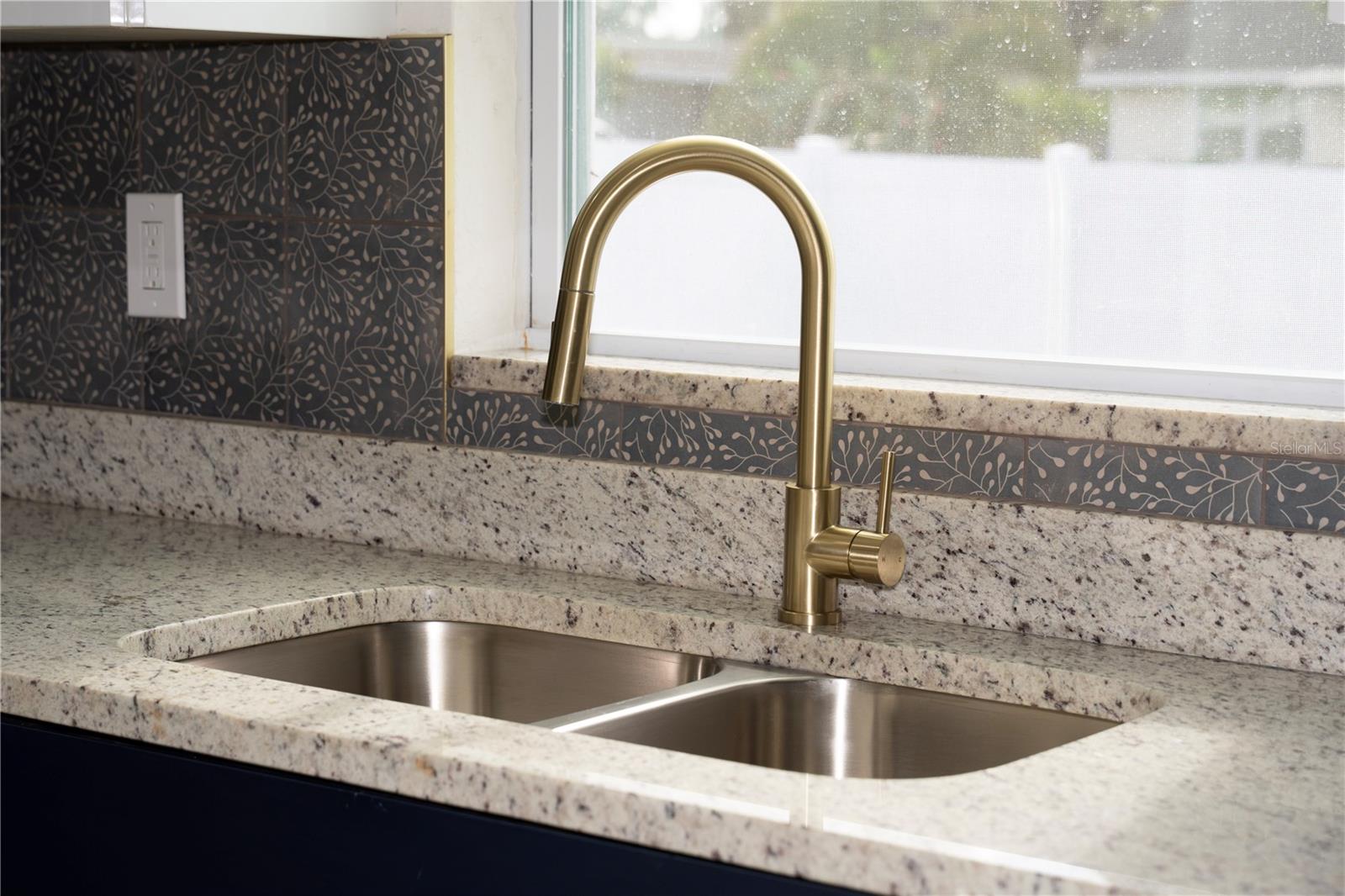 Image 16 of 42 For 1711 Sewaha Street