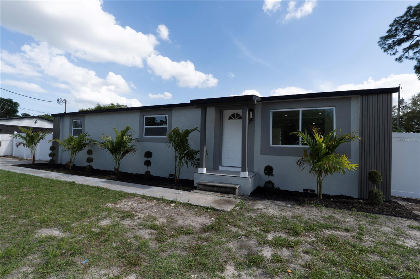 Image 4 of 42 For 1711 Sewaha Street