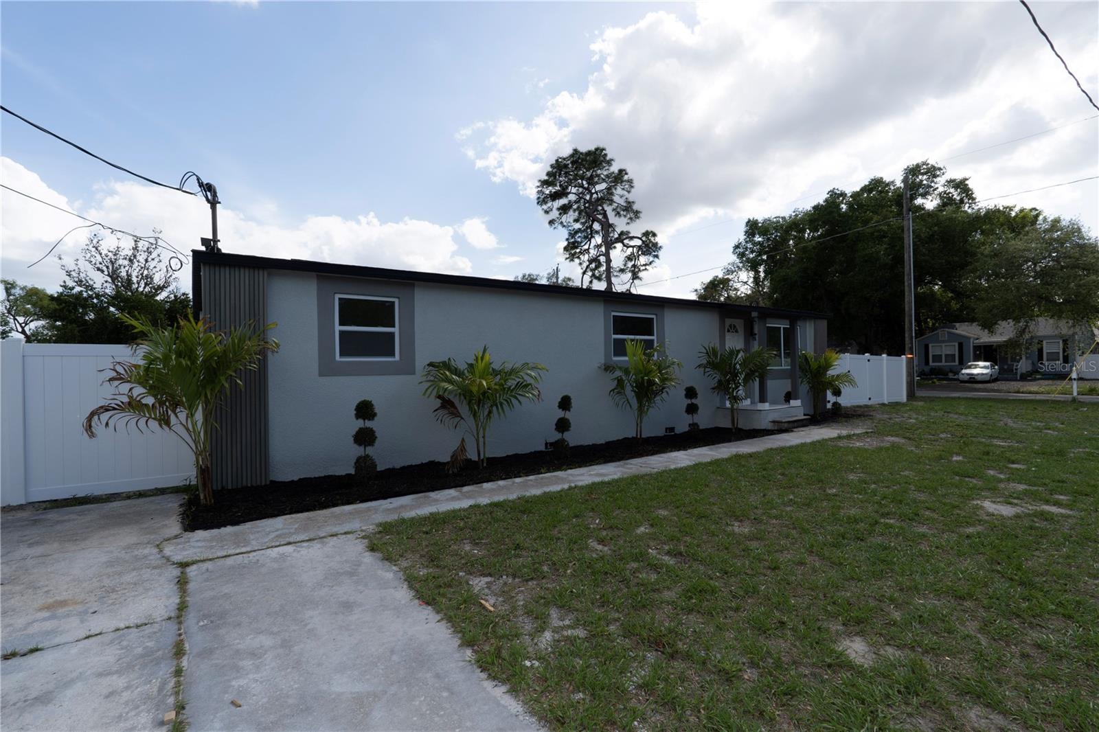 Image 6 of 42 For 1711 Sewaha Street