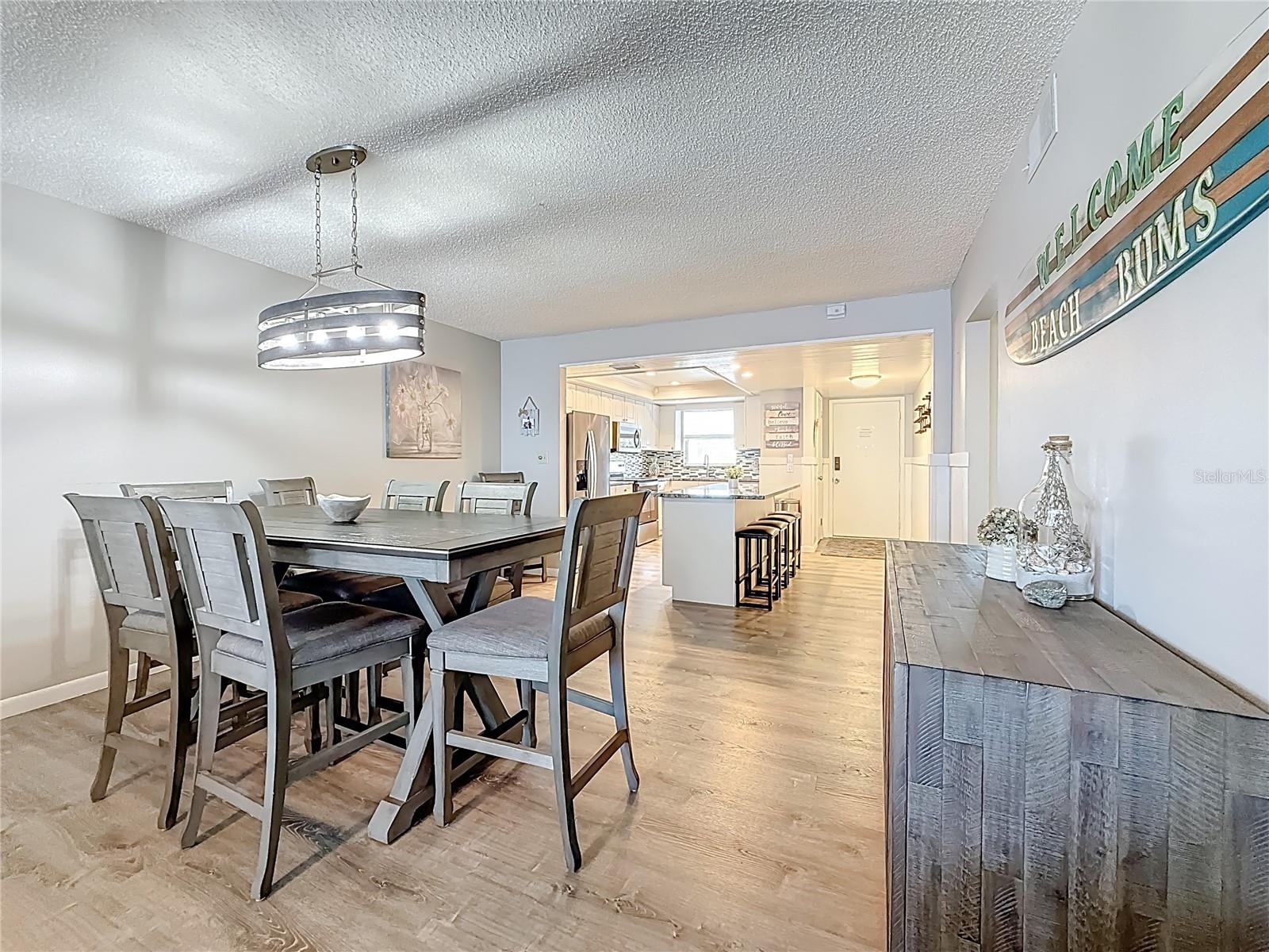 Image 23 of 46 For 5575 Gulf Boulevard 225