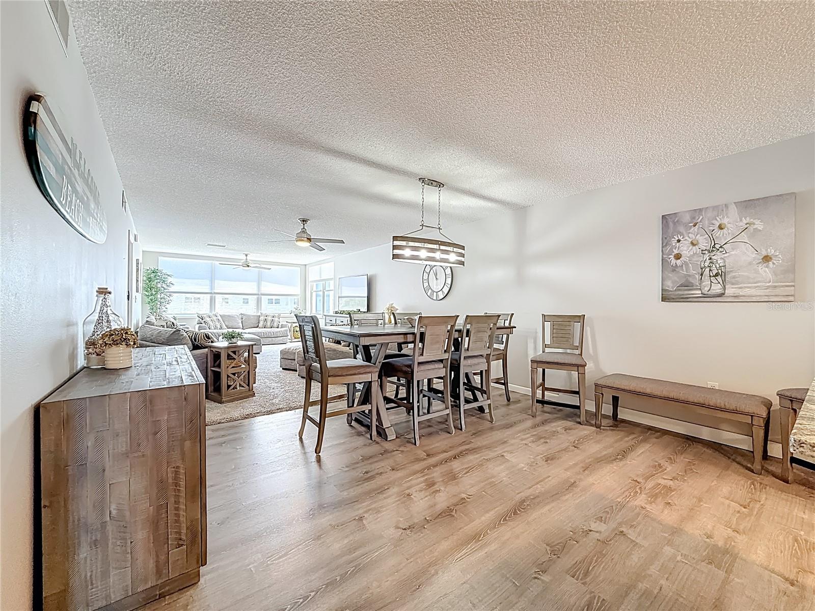 Image 24 of 46 For 5575 Gulf Boulevard 225