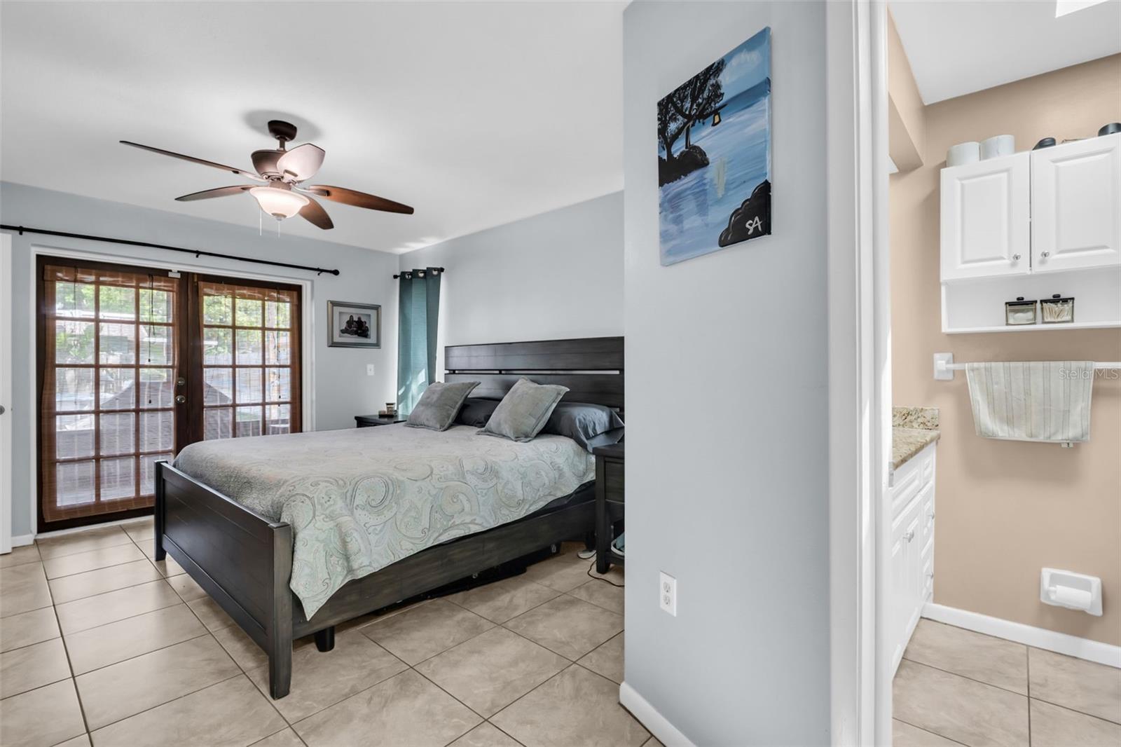 Image 20 of 56 For 1505 Michigan Avenue