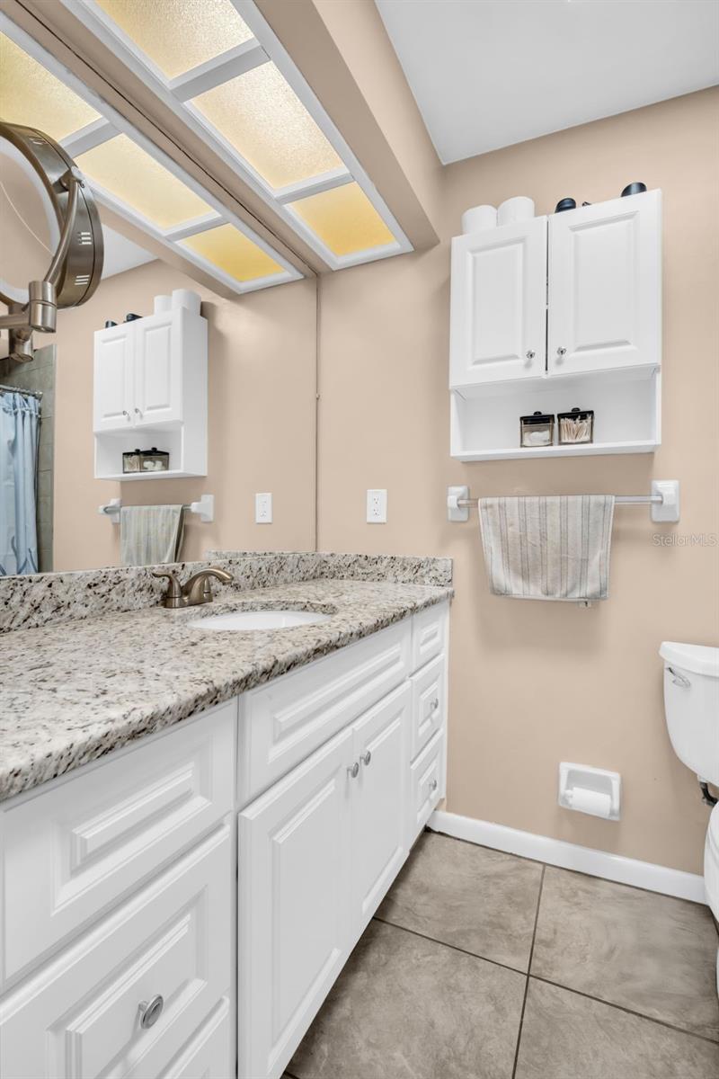 Image 21 of 56 For 1505 Michigan Avenue