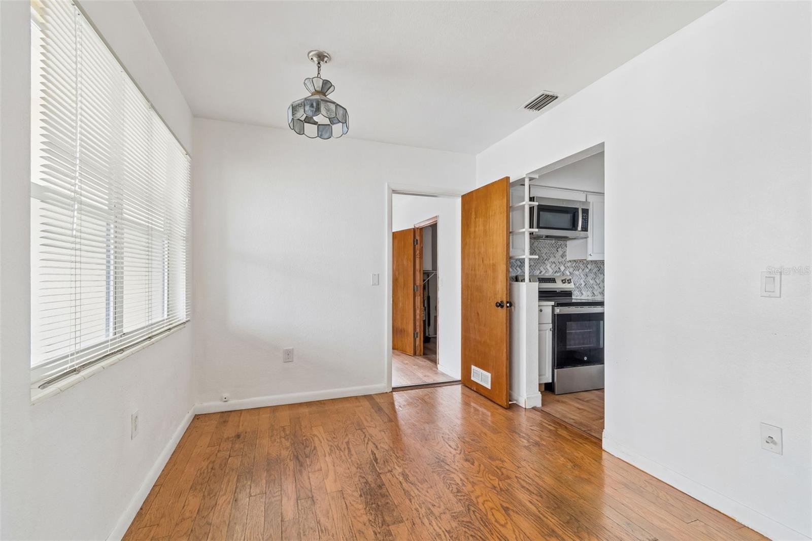 Image 14 of 62 For 1226 Magnolia Drive