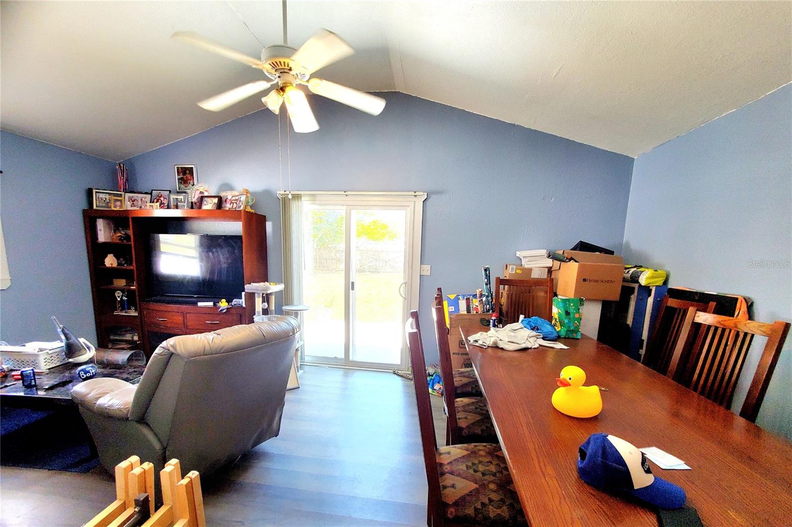 Image 11 of 22 For 430 1st Avenue Ne