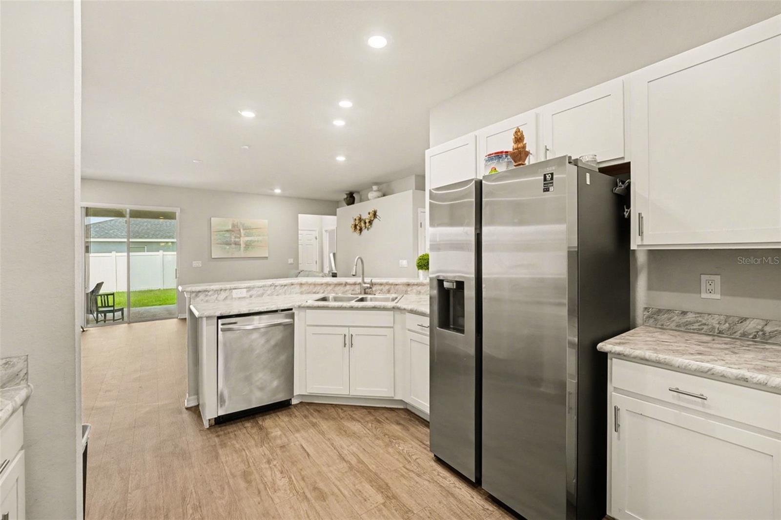 Image 11 of 25 For 1126 Second Drive