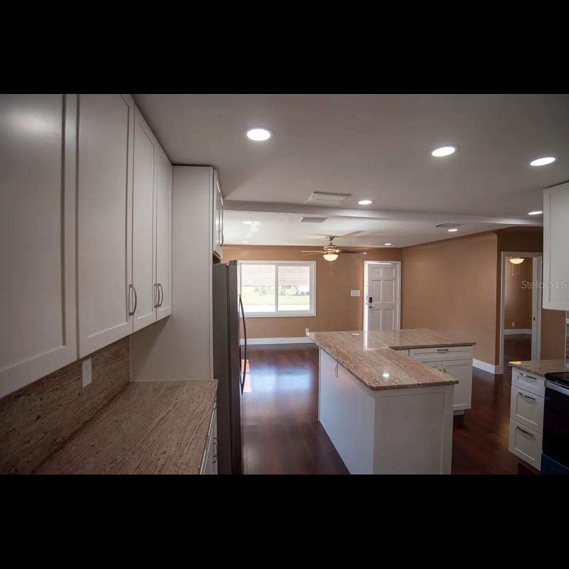 Image 4 of 13 For 1329 34th Avenue N