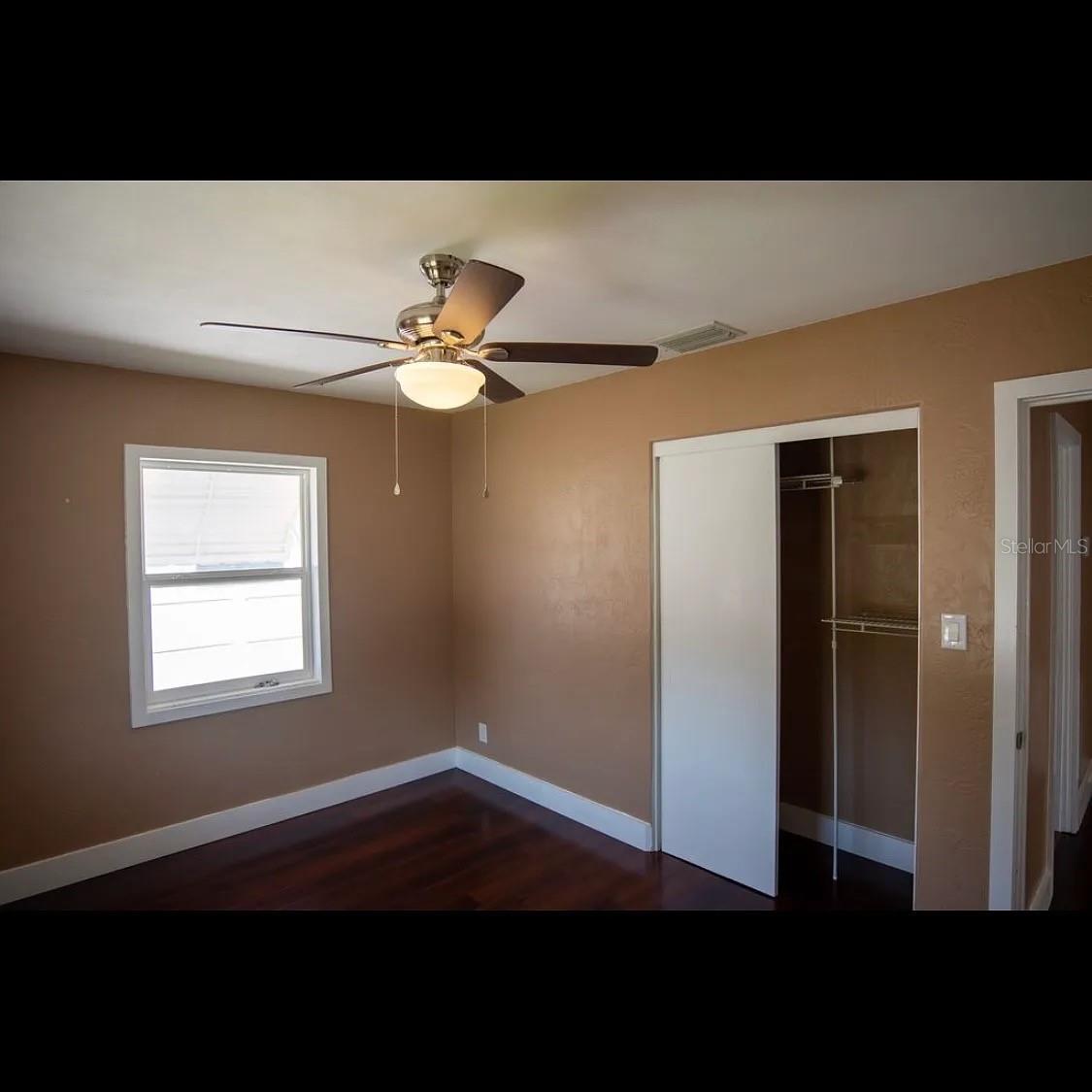 Image 7 of 13 For 1329 34th Avenue N