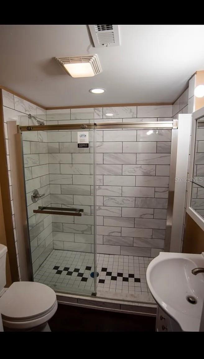 Image 9 of 13 For 1329 34th Avenue N