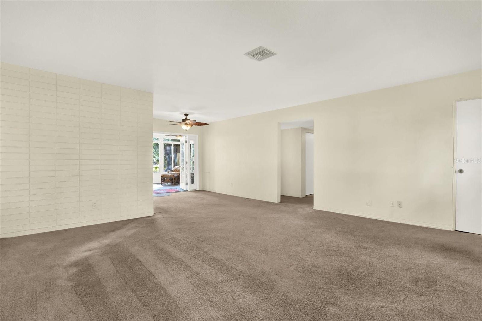 Image 10 of 34 For 2561 58th Street N