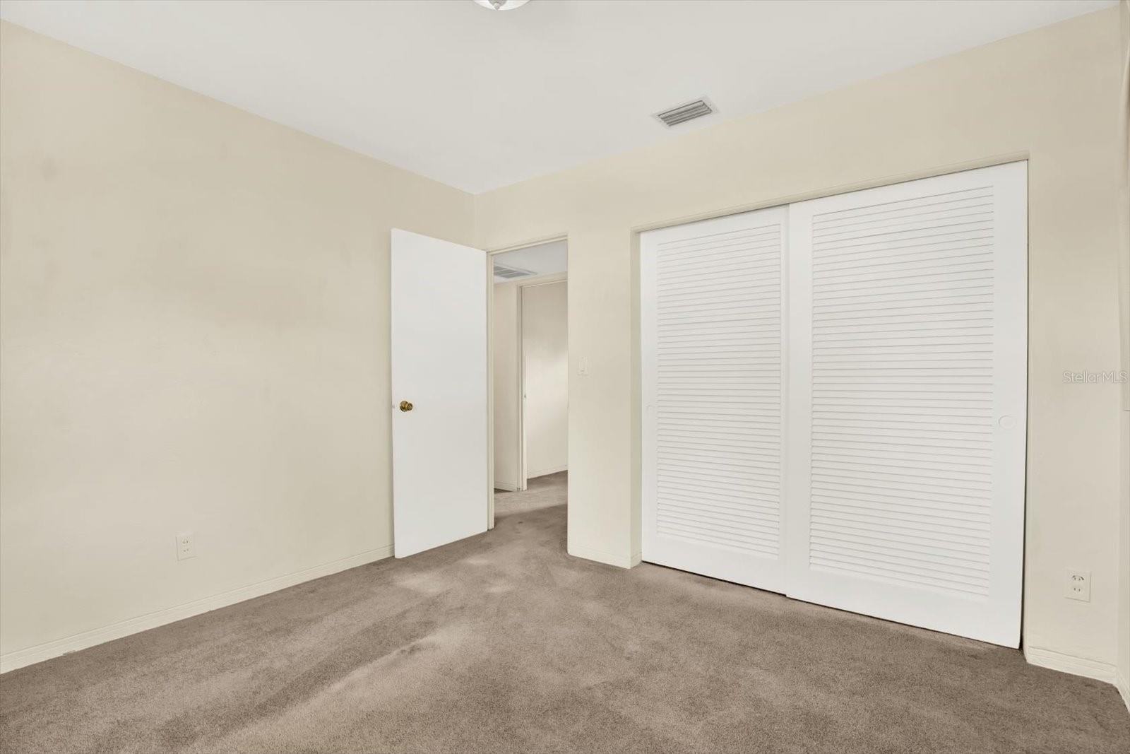 Image 18 of 34 For 2561 58th Street N