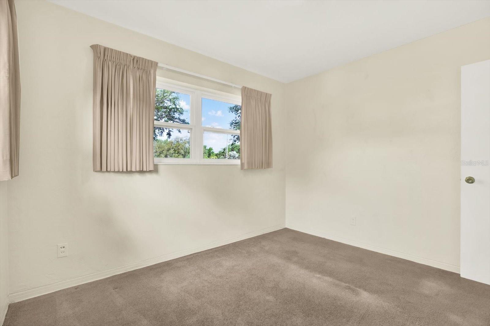 Image 19 of 34 For 2561 58th Street N