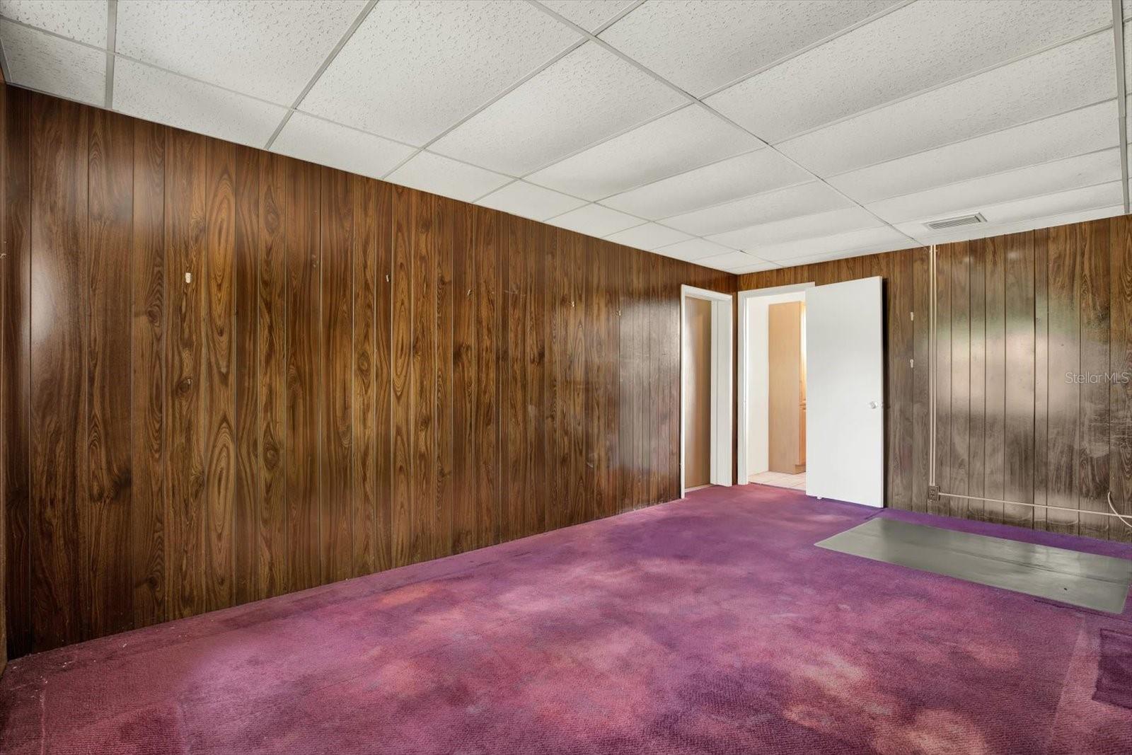 Image 24 of 34 For 2561 58th Street N