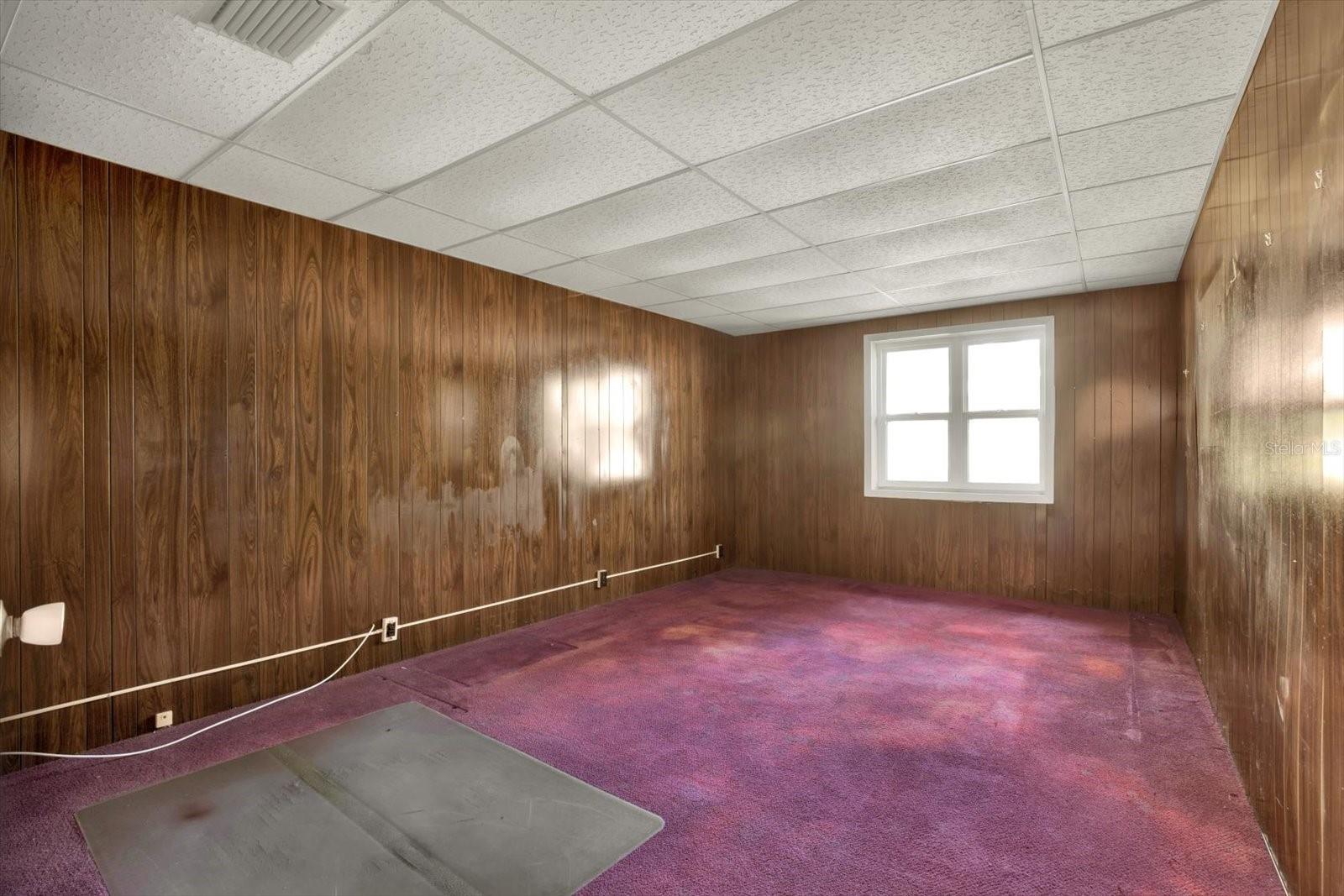 Image 6 of 34 For 2561 58th Street N