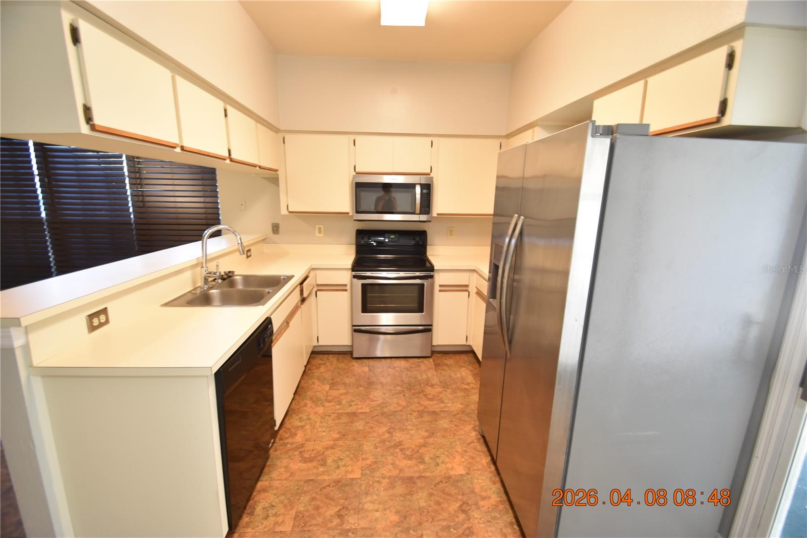 Image 16 of 47 For 2701 Penzance Street 2701