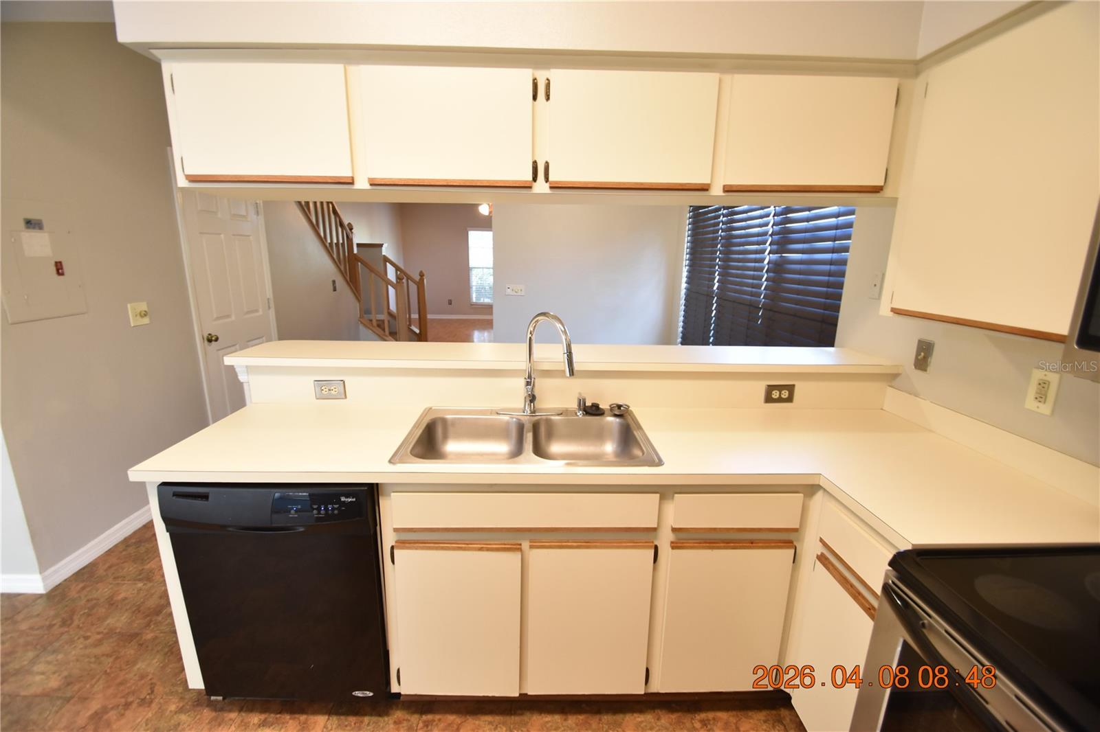 Image 18 of 47 For 2701 Penzance Street 2701