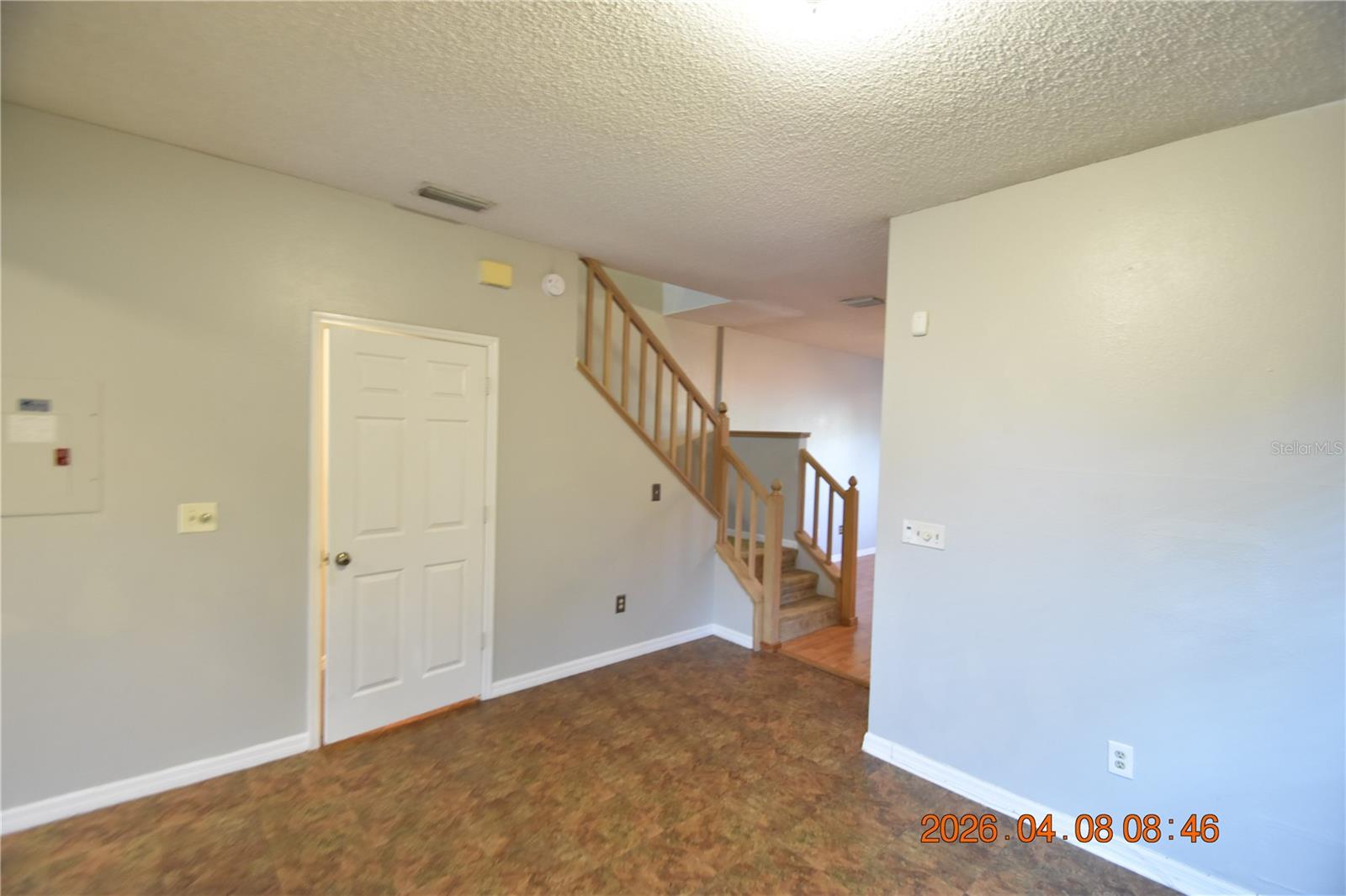 Image 9 of 47 For 2701 Penzance Street 2701