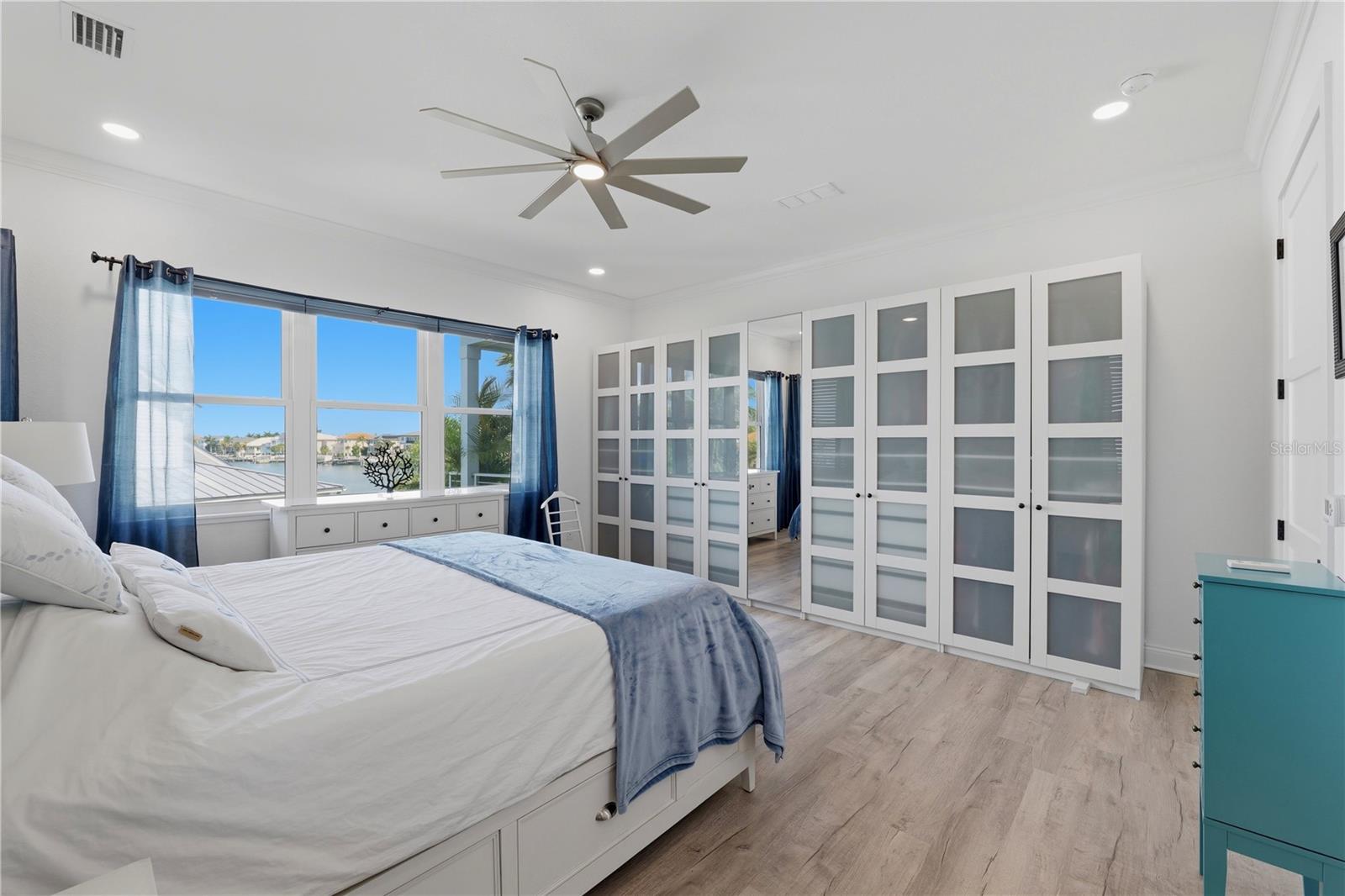 Image 30 of 95 For 2813 Kipps Colony Drive S