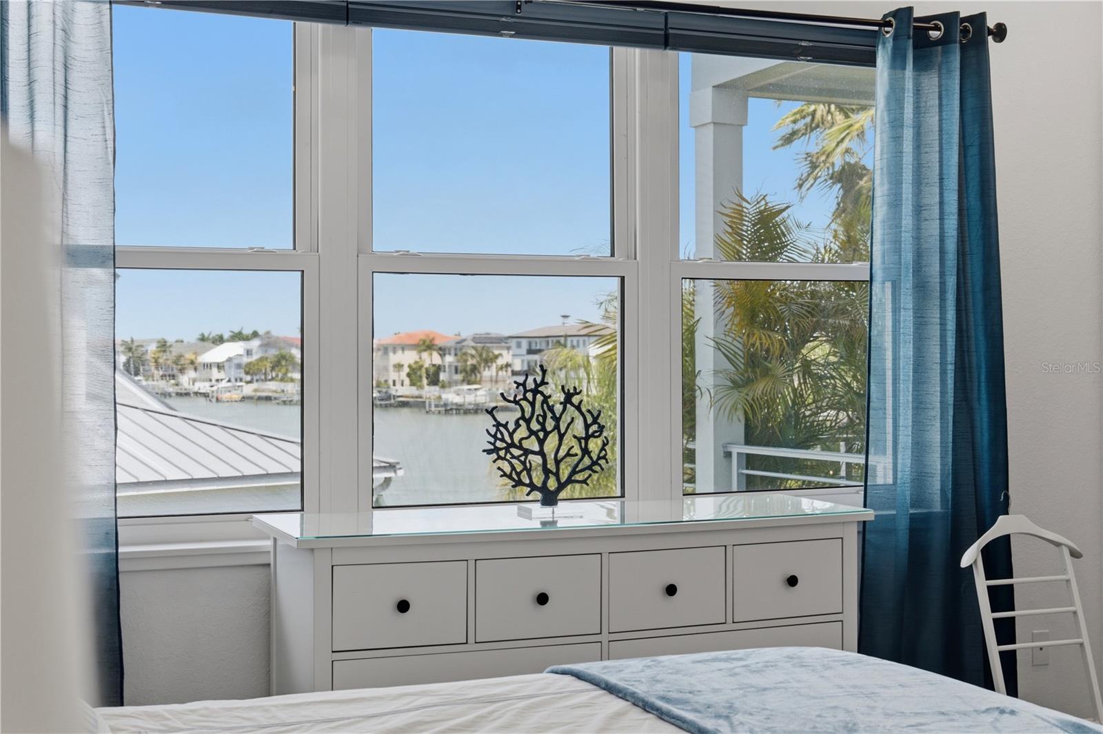 Image 31 of 95 For 2813 Kipps Colony Drive S