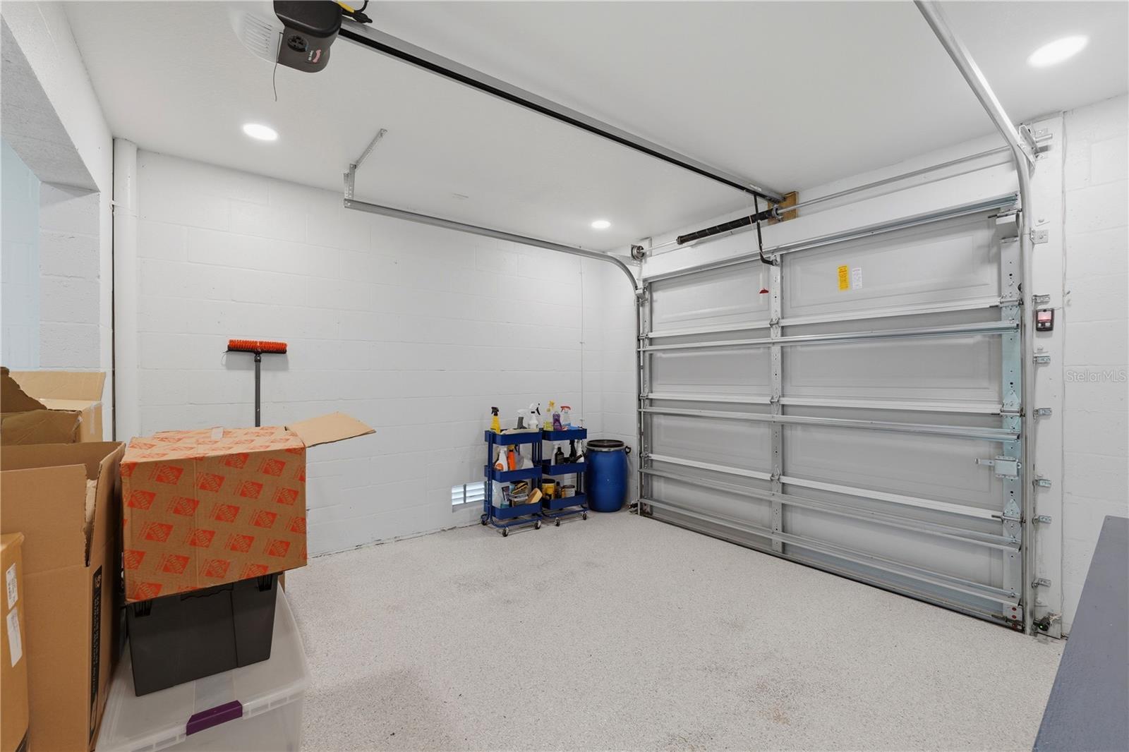 Image 61 of 95 For 2813 Kipps Colony Drive S